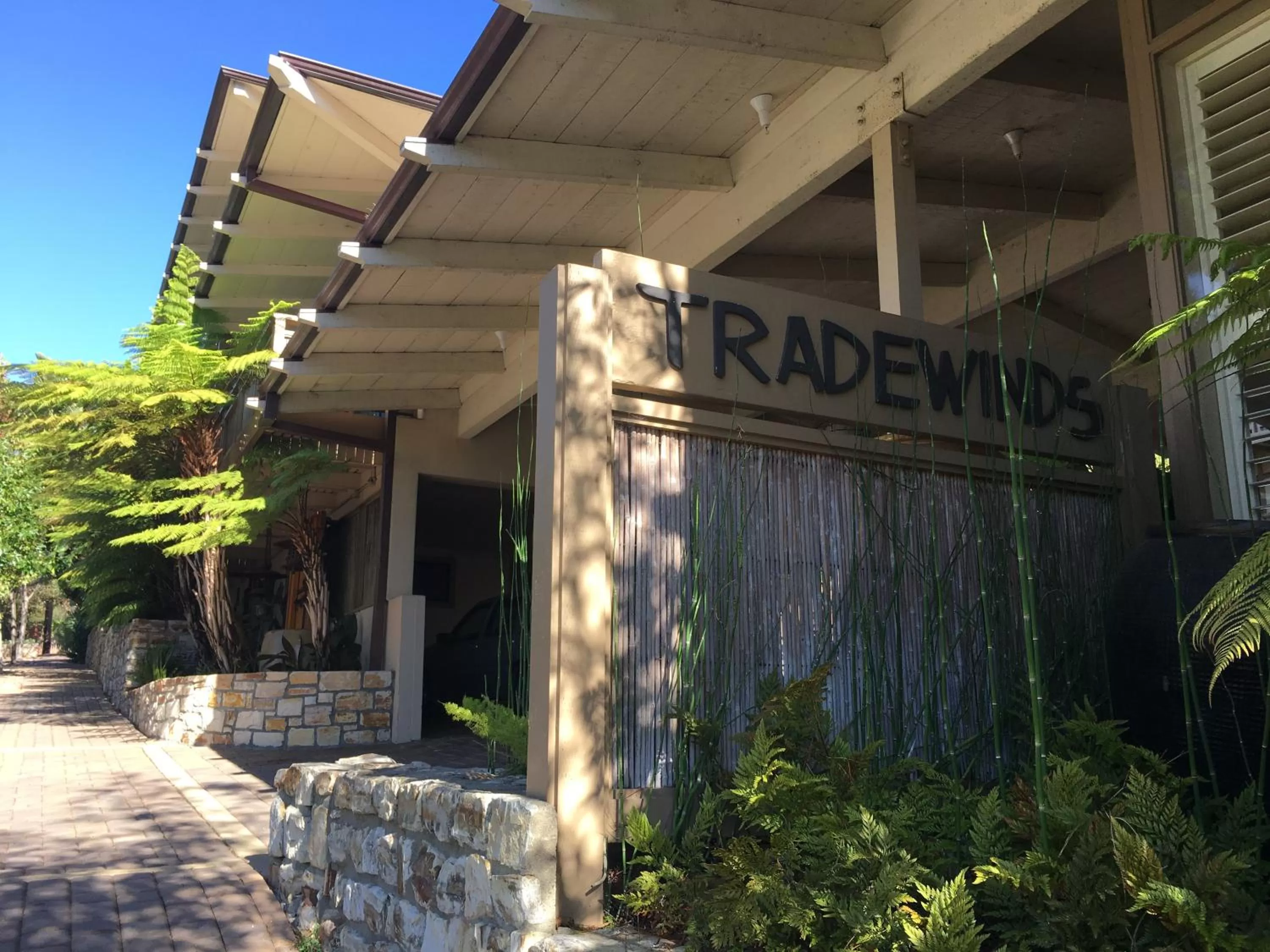 Facade/entrance in Tradewinds Carmel