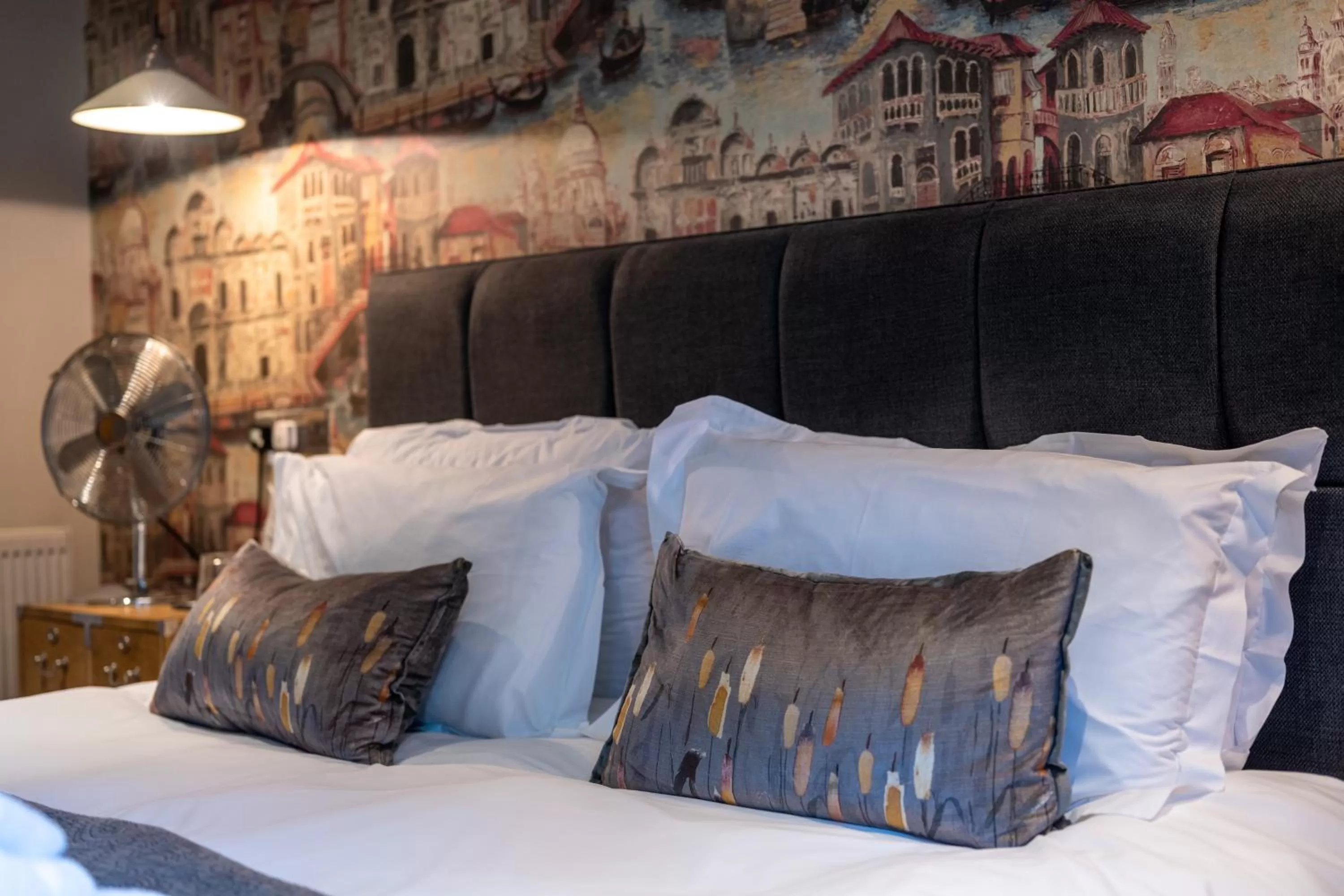 Bed in No33 HUNSTANTON BOUTIQUE ROOMS