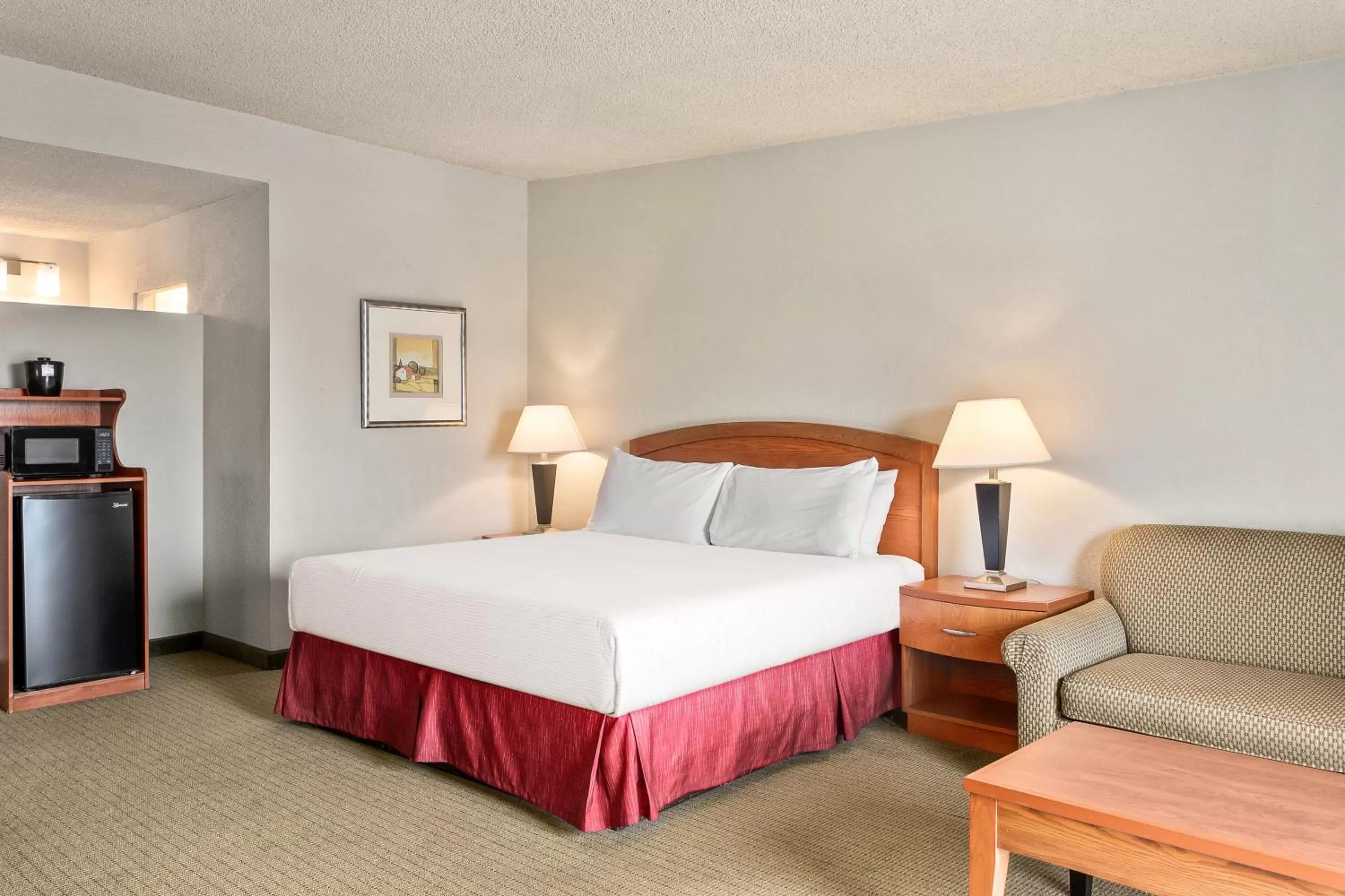 Bedroom in Golden Sails Hotel