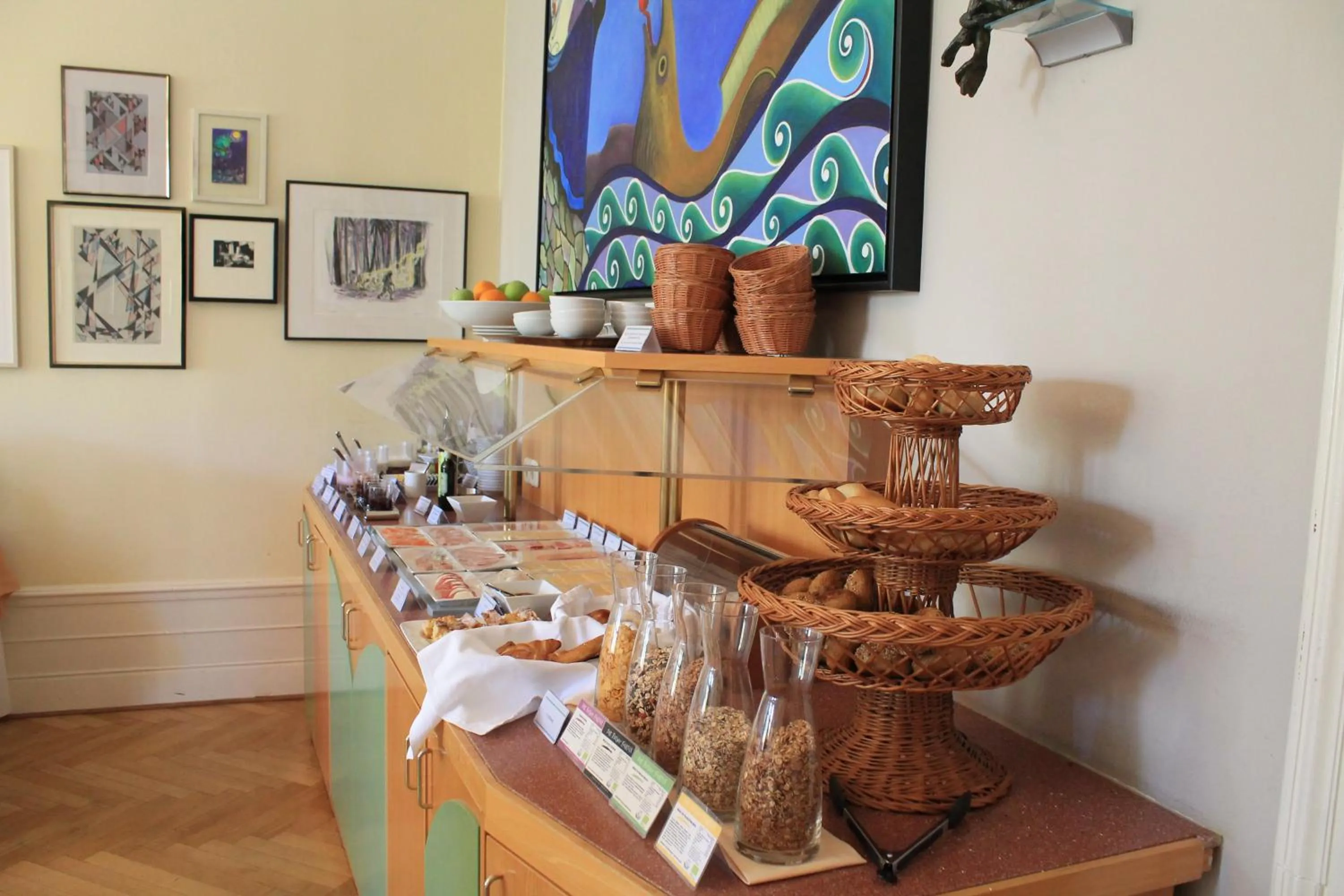 Restaurant/places to eat in Hotel Hansablick