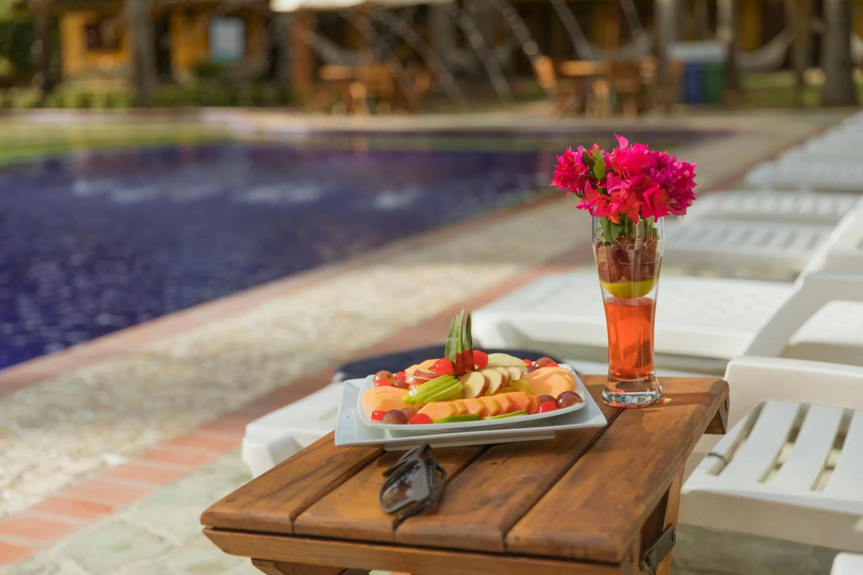 Property building in Hotel Portón del Sol