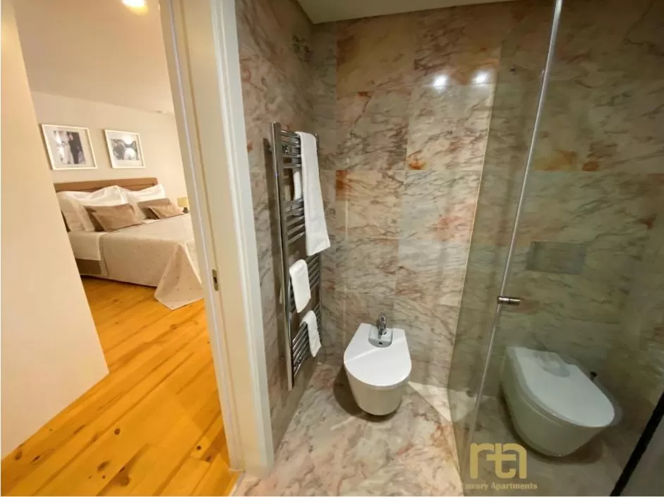 Bathroom in TM Luxury Apartments Lisbon
