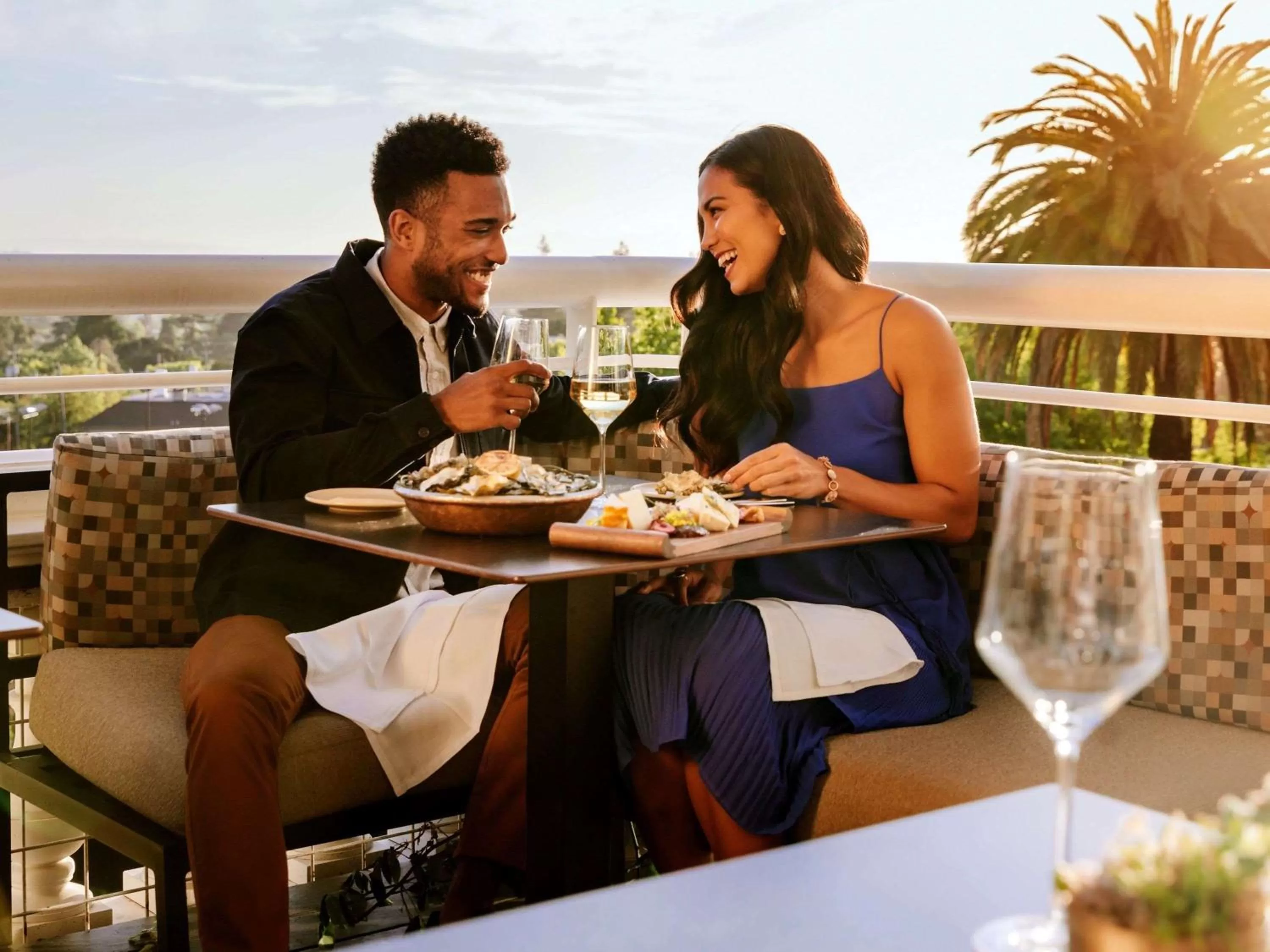 Restaurant/places to eat in Claremont Resort & Club