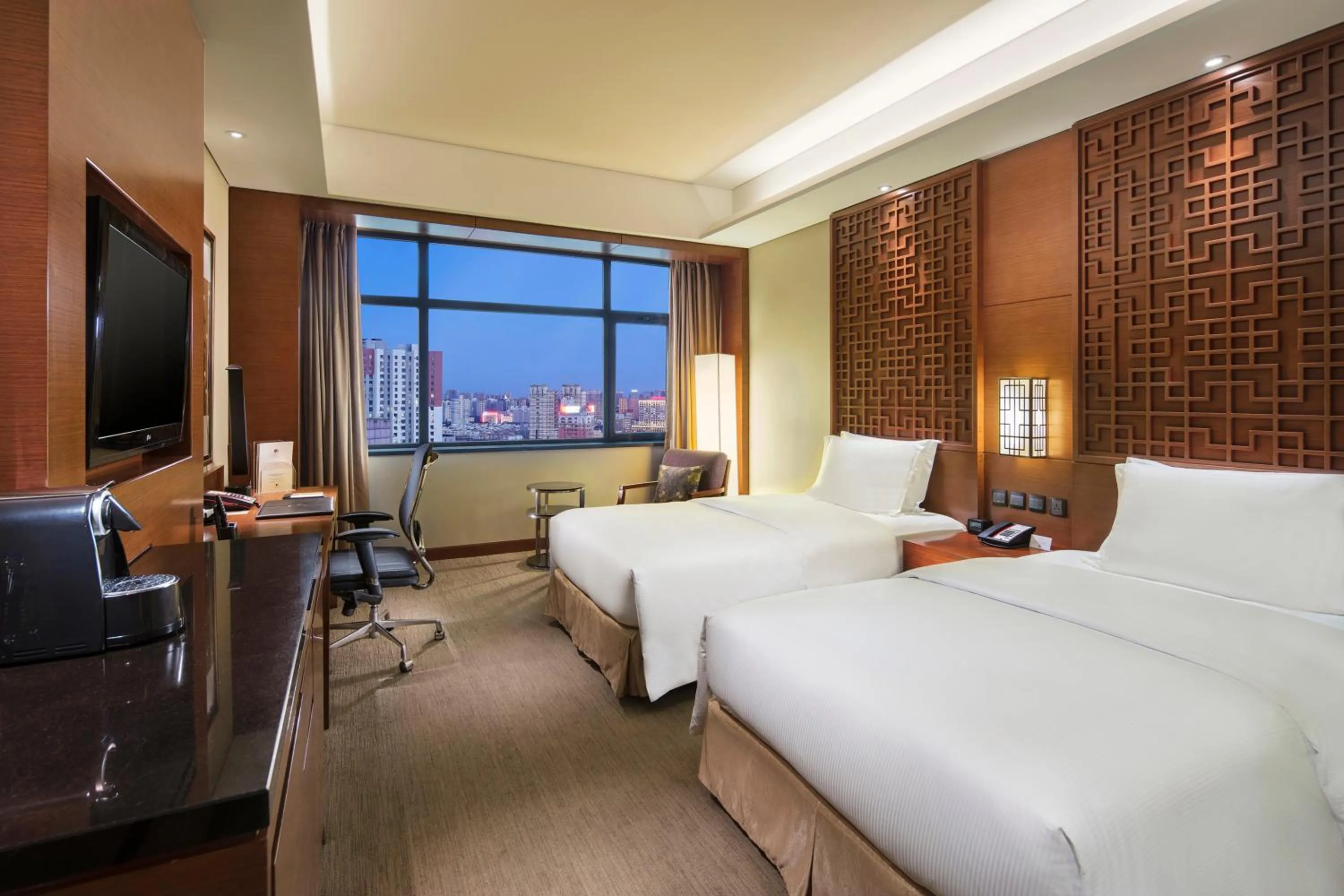 Bedroom, Bed in DoubleTree by Hilton Shenyang