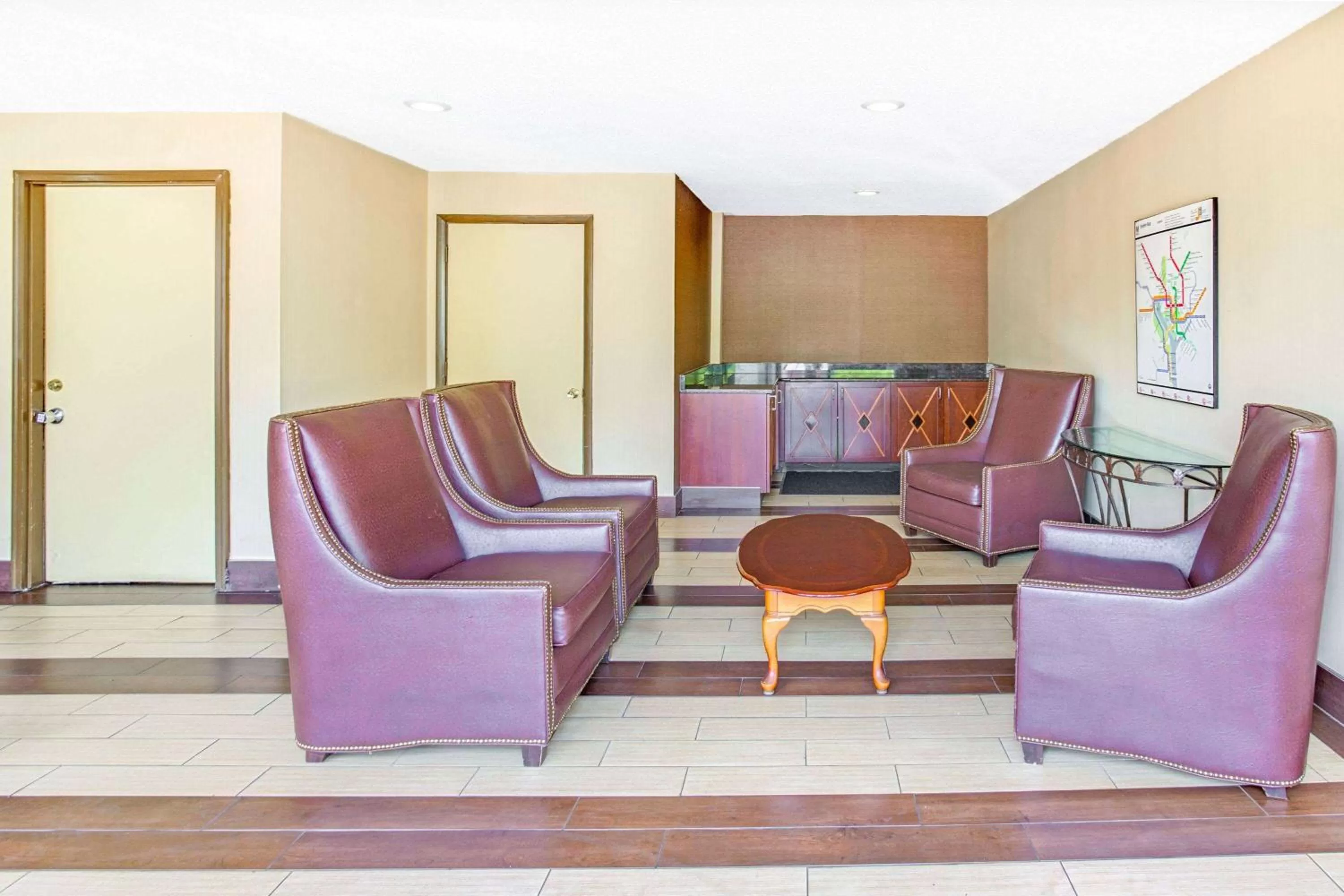 Lobby or reception in Travelodge by Wyndham Silver Spring