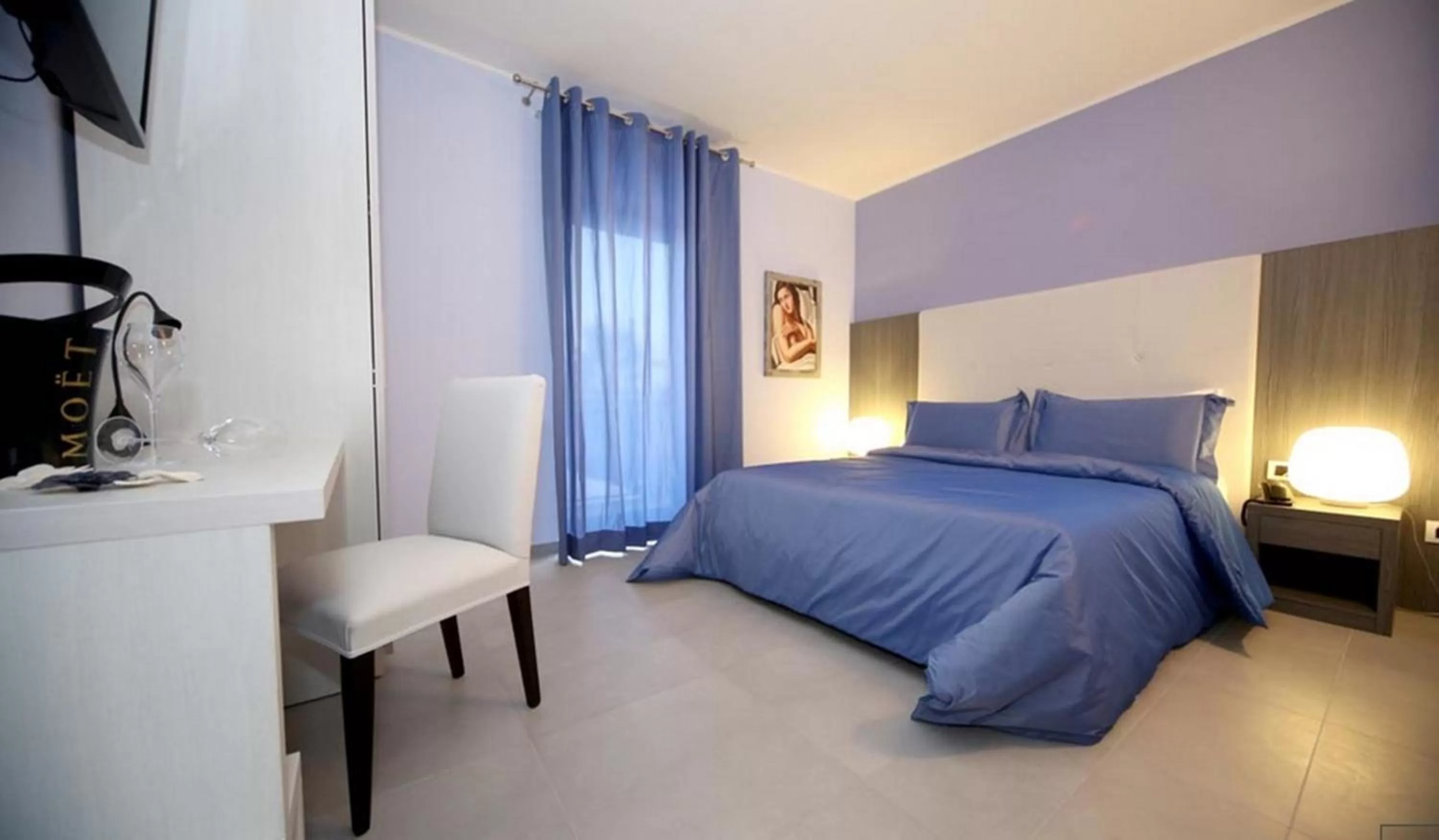 Bed in Victoria Hotel