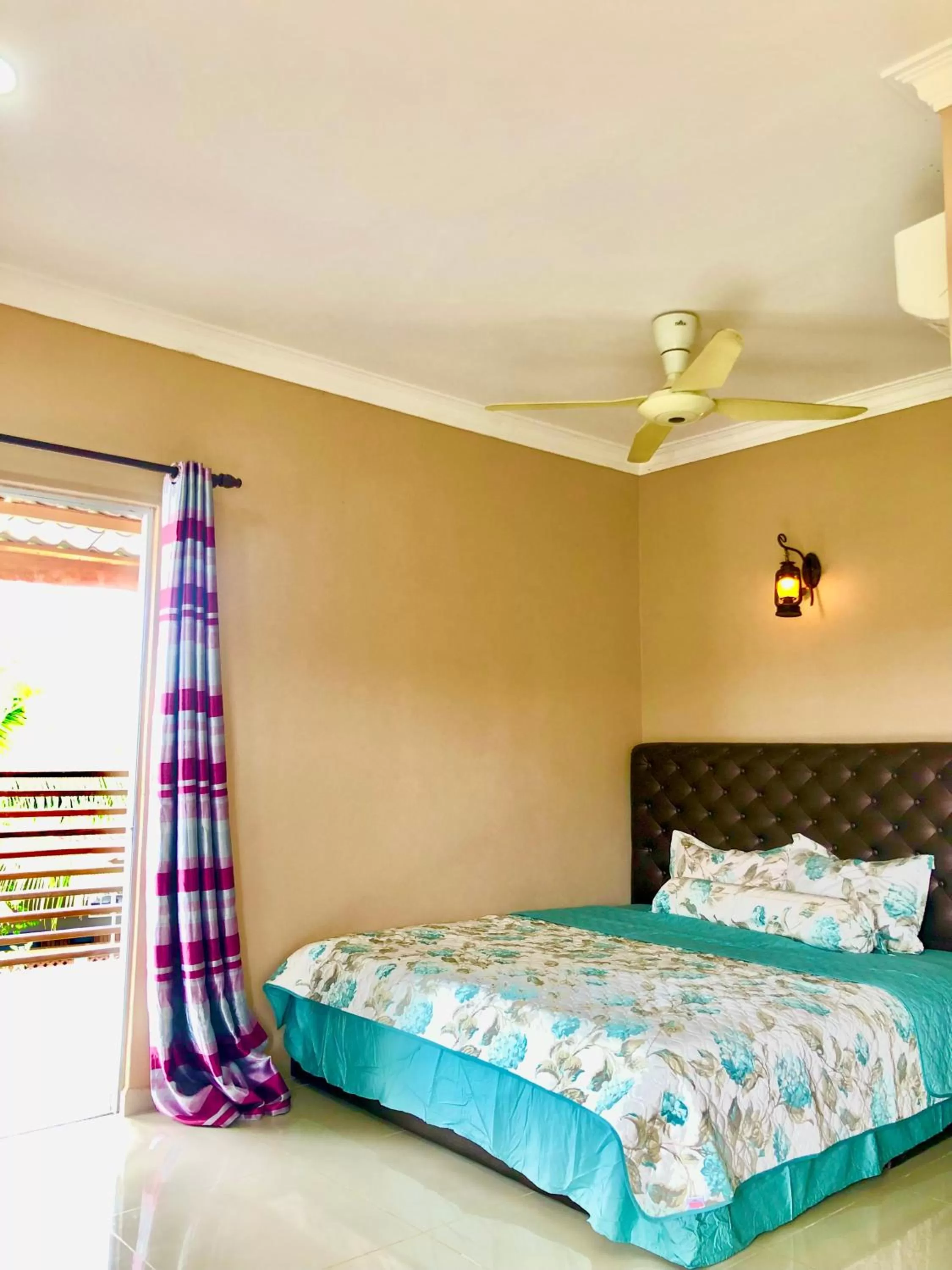 Bed in Cenang Room Rahsia Motel