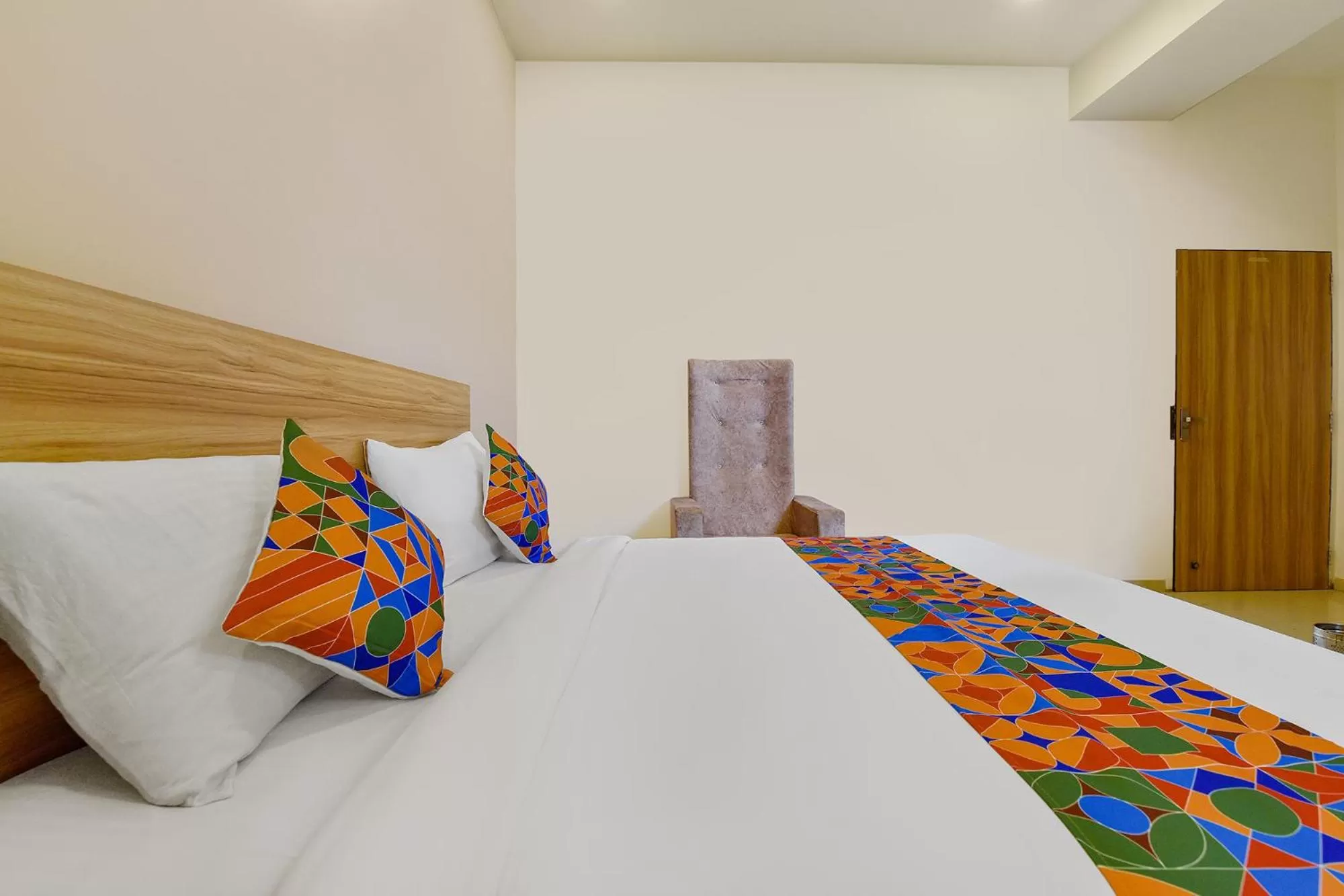 Bed in FabHotel Prime Oxus