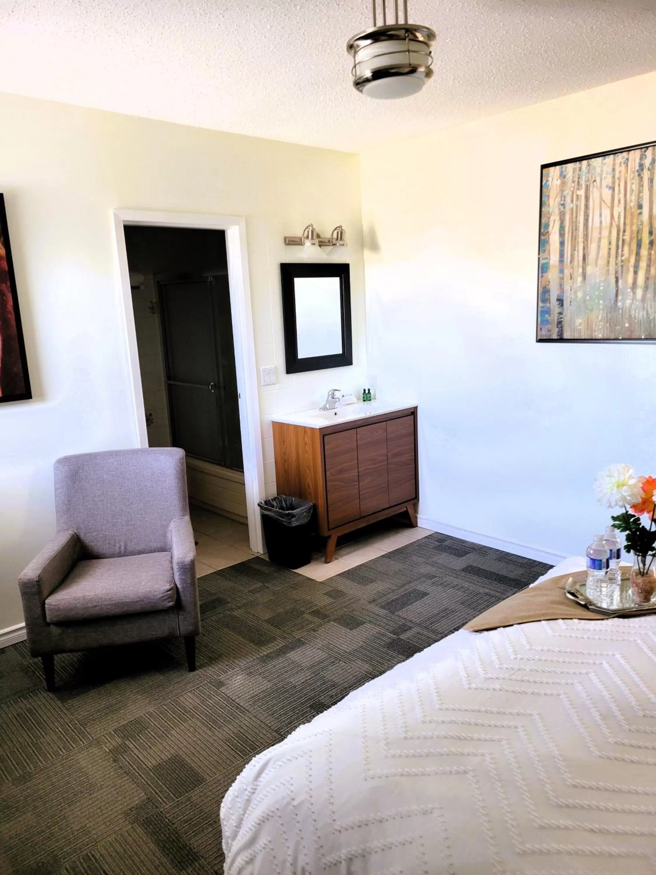 Seating Area in Royal Duke Hotel