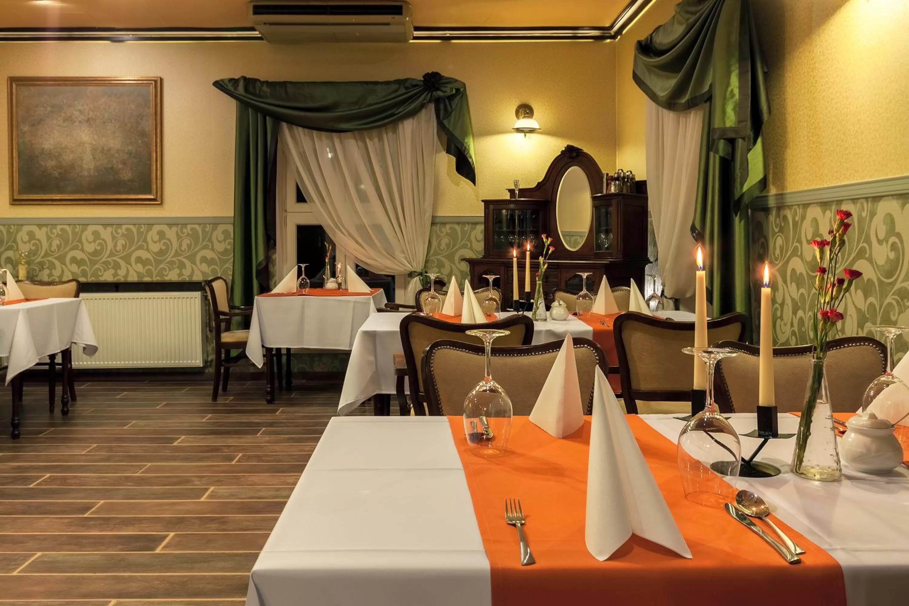 Restaurant/places to eat in Hotel Stara Poczta