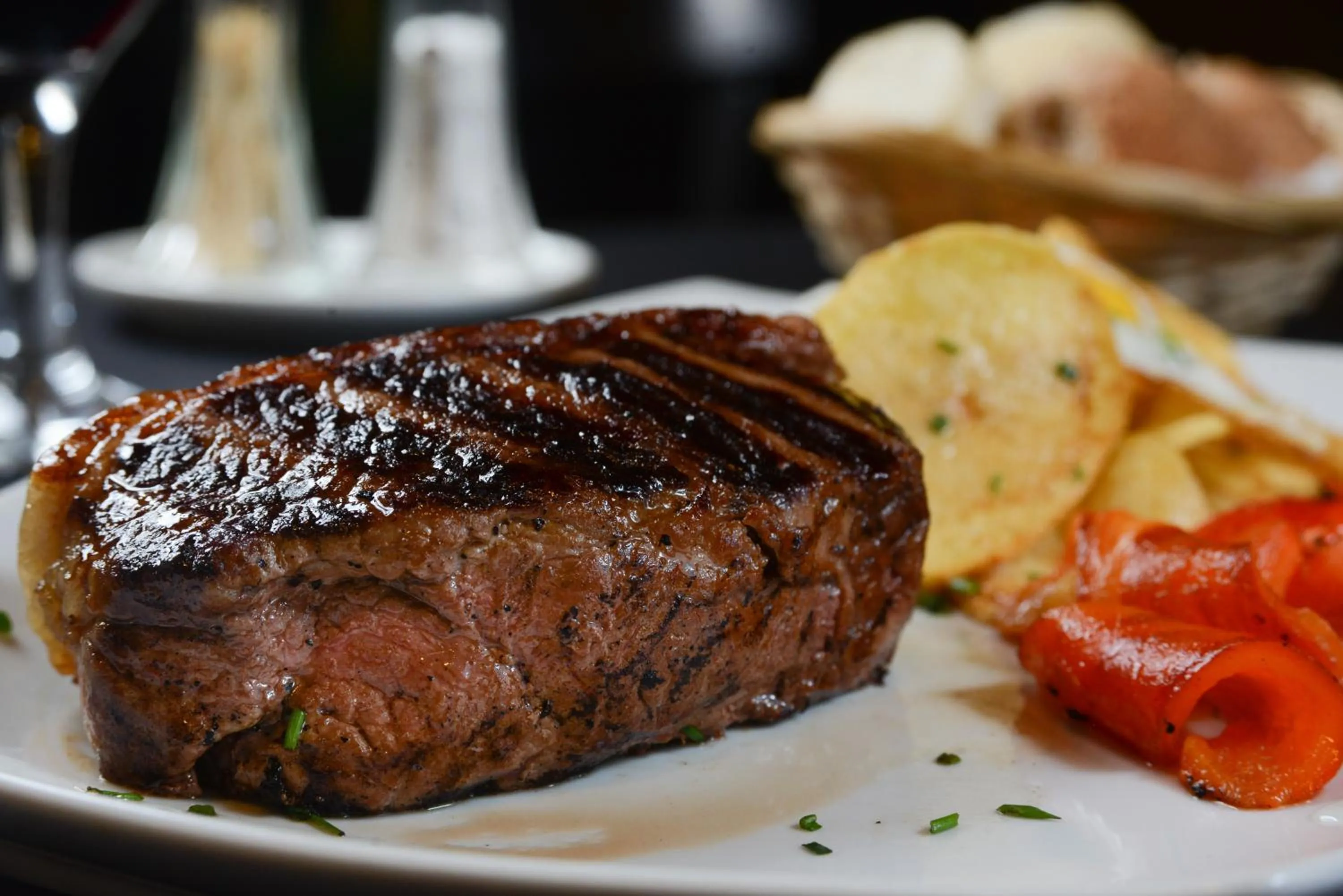 Restaurant/places to eat in Up Viamonte Hotel