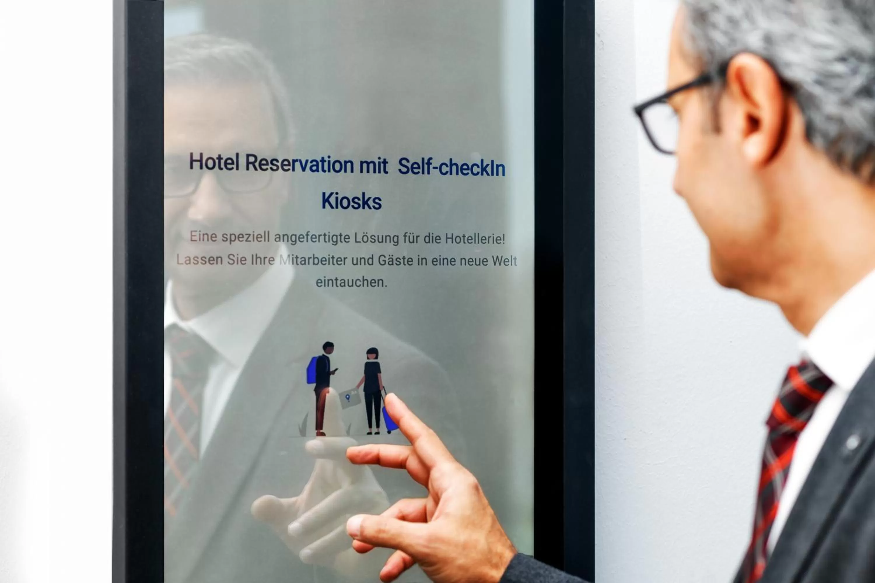 Lobby or reception in PARKHOTEL BRAUNAU - 24 Stunden Self Check-IN