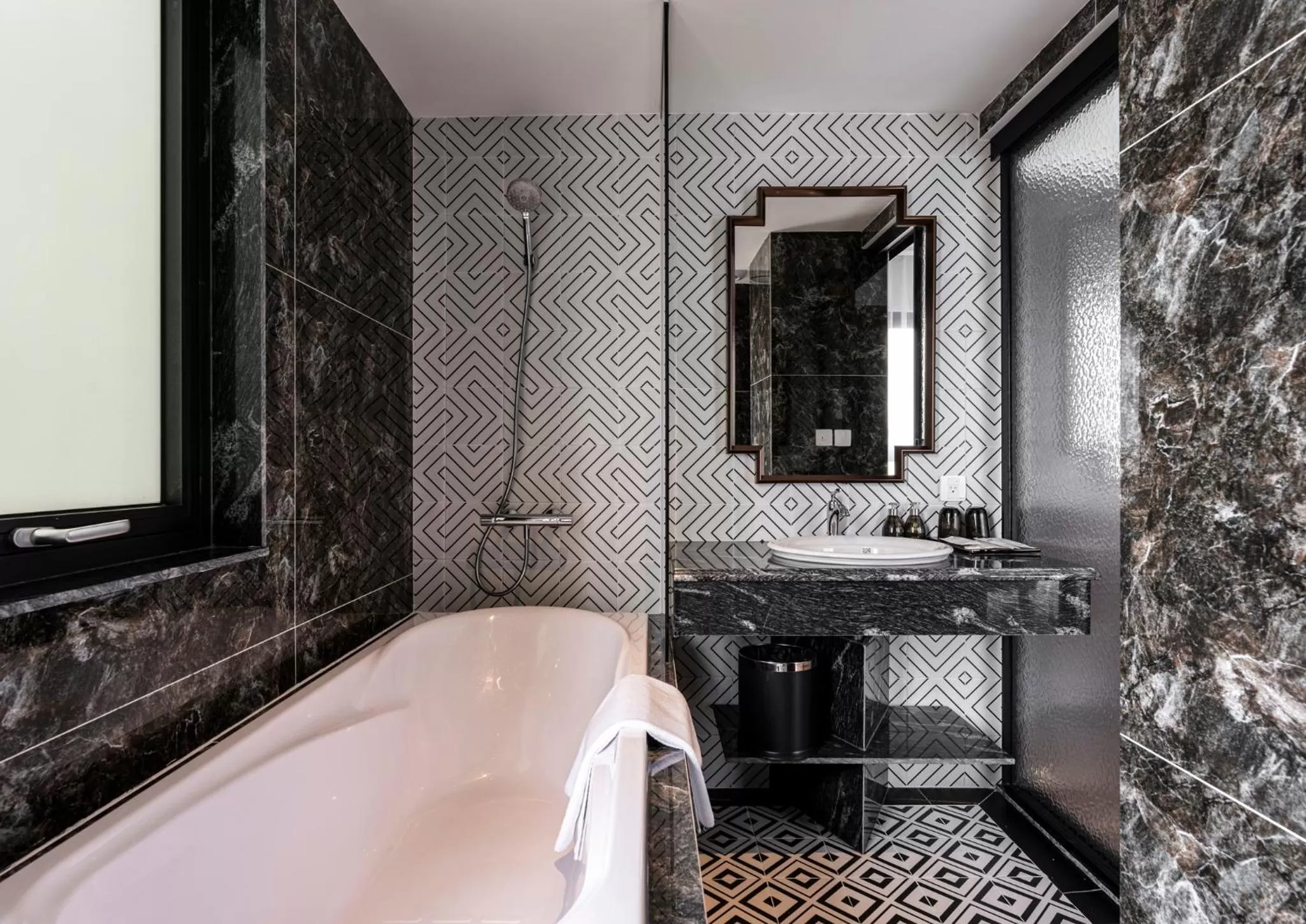 Bath, Bathroom in Paradise Suites Nguyen Khuyen