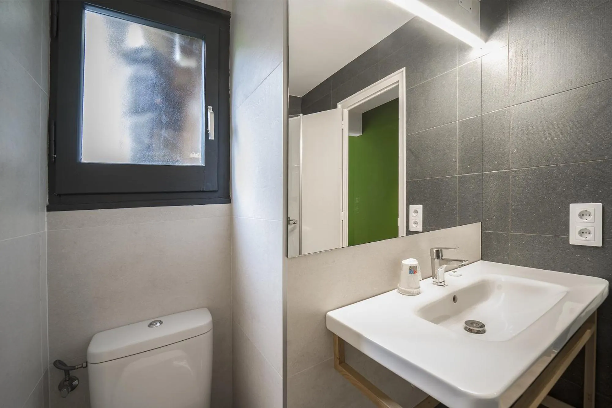 Bathroom in Glaner Hotel Cafe