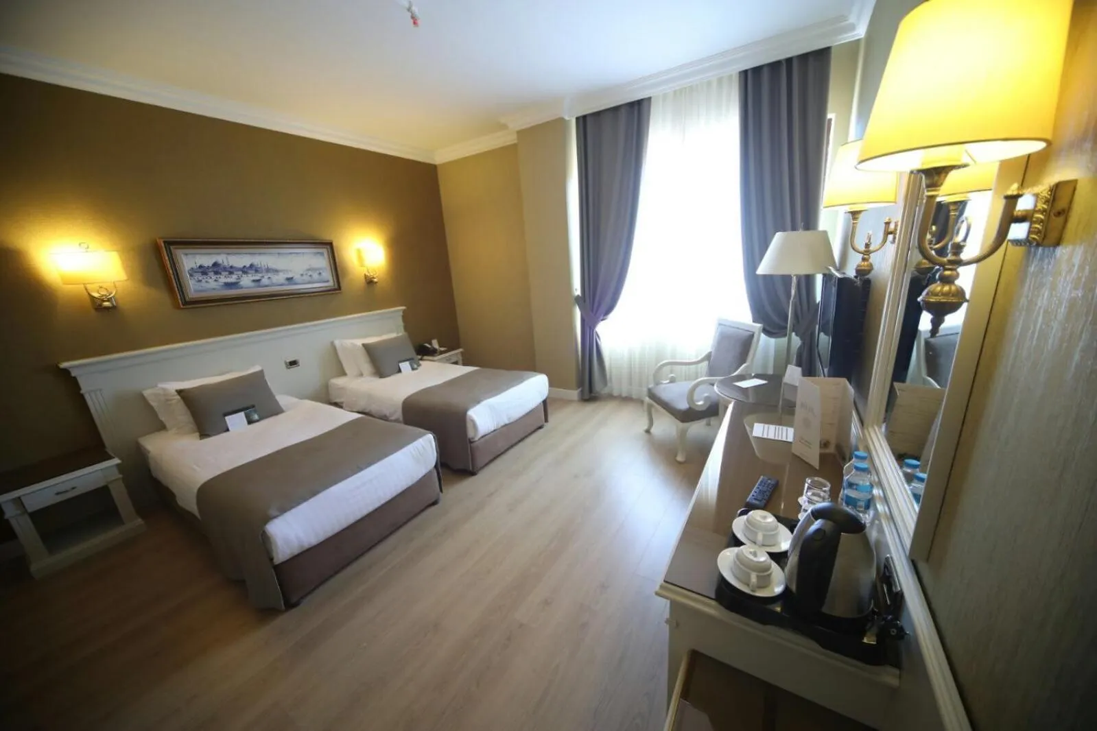 Photo of the whole room, Bed in Bilek Istanbul Hotel