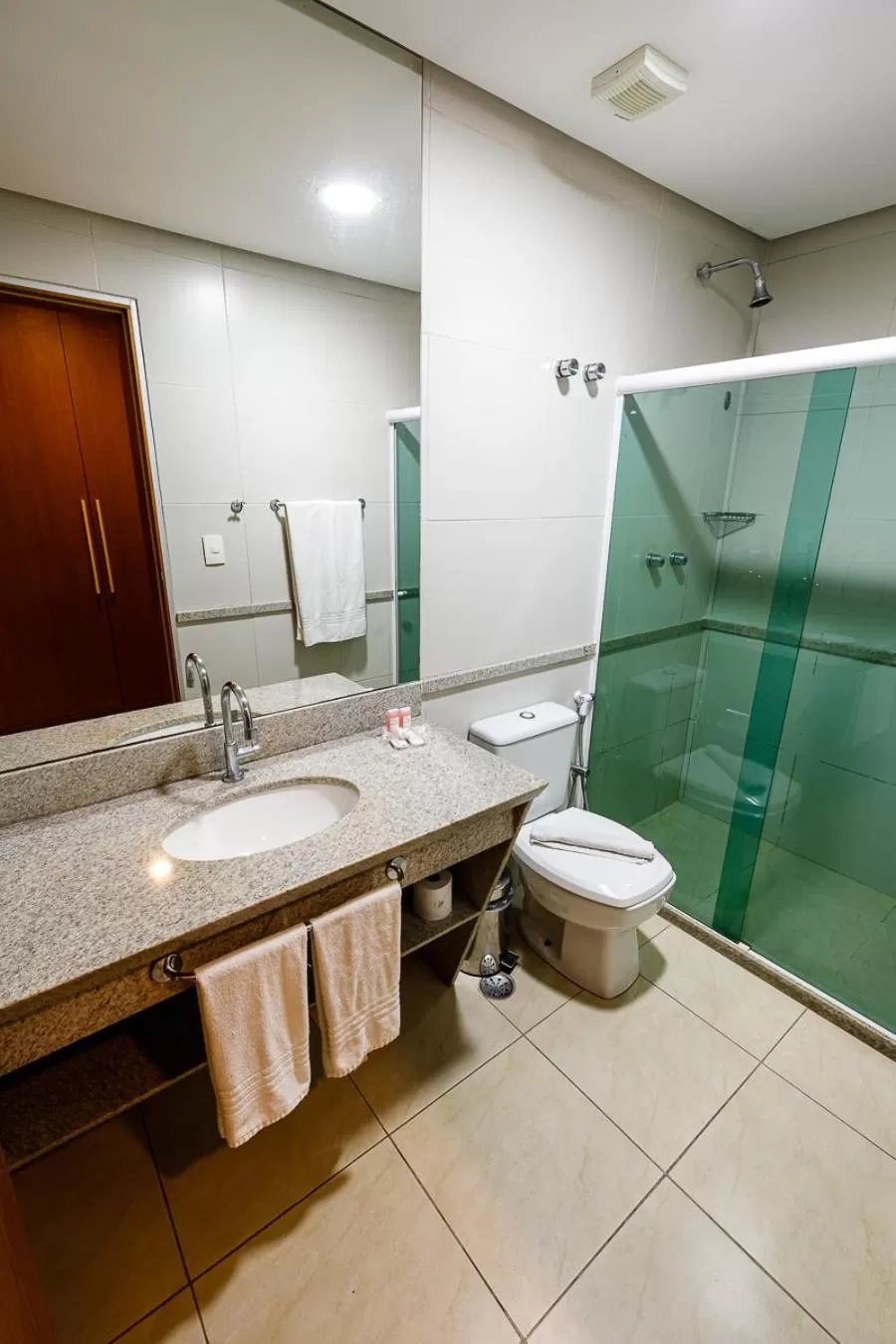 Photo of the whole room, Bathroom in Villa Hípica Resort