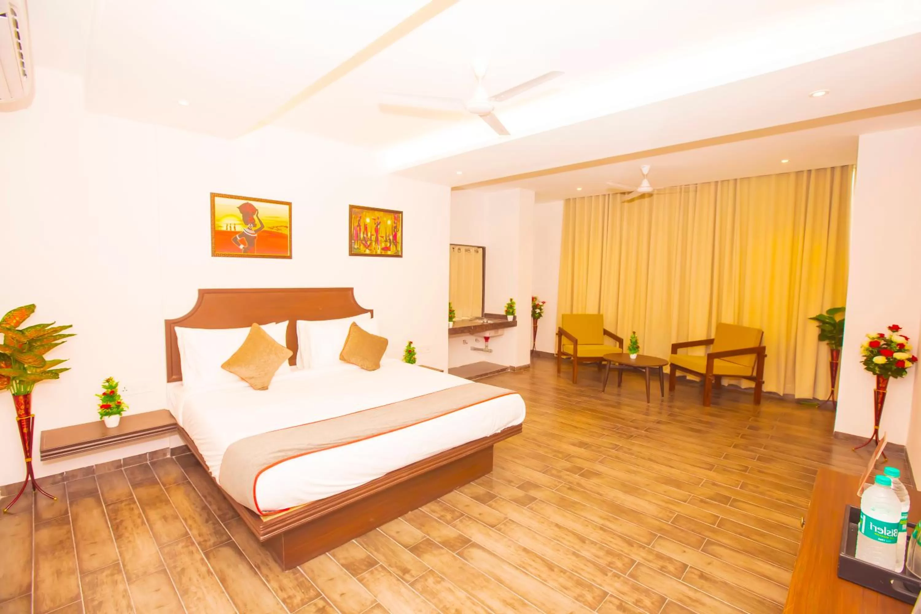 Photo of the whole room in Octave Parkland Suites