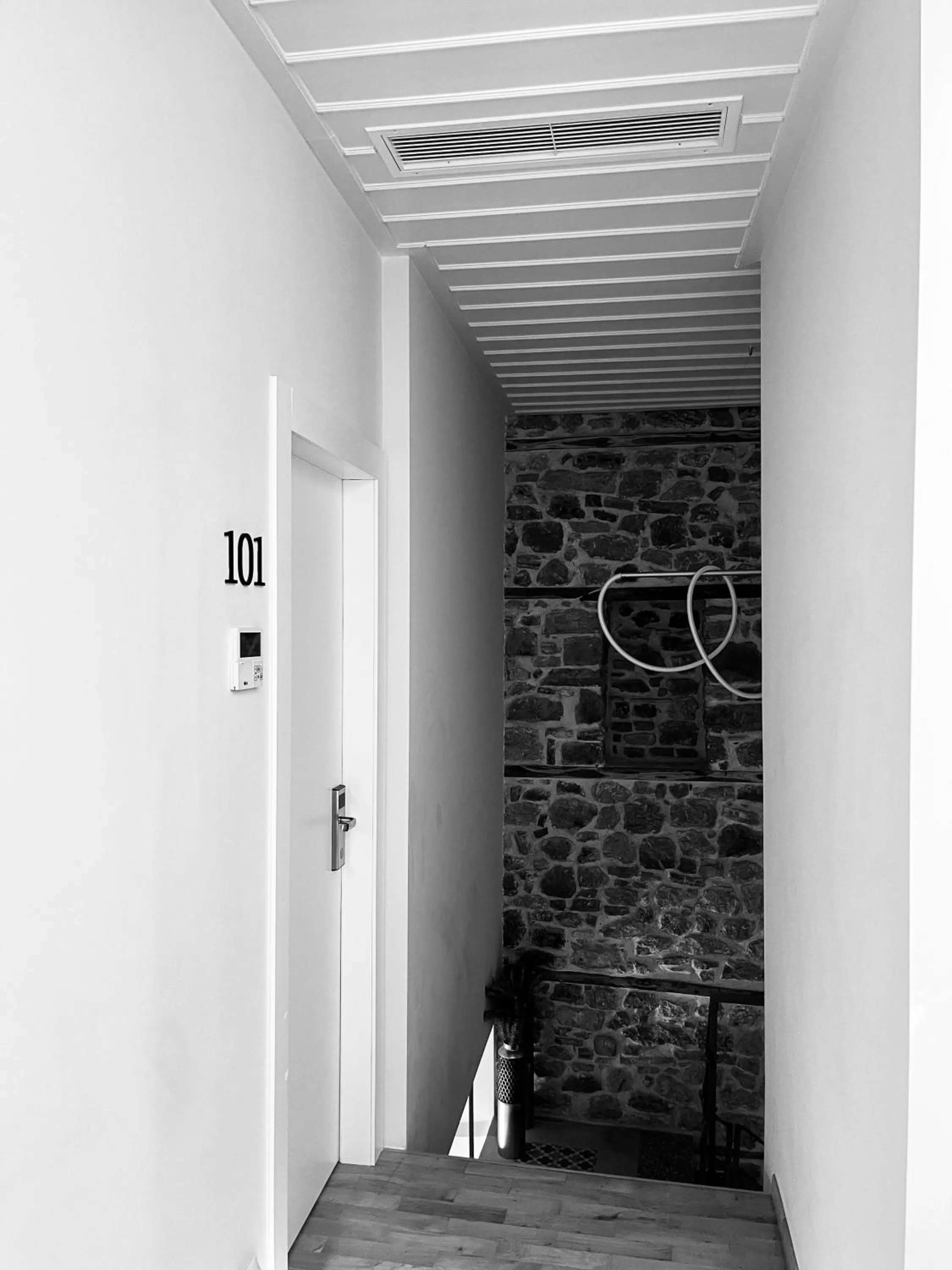 Bathroom in Porto Enetiko