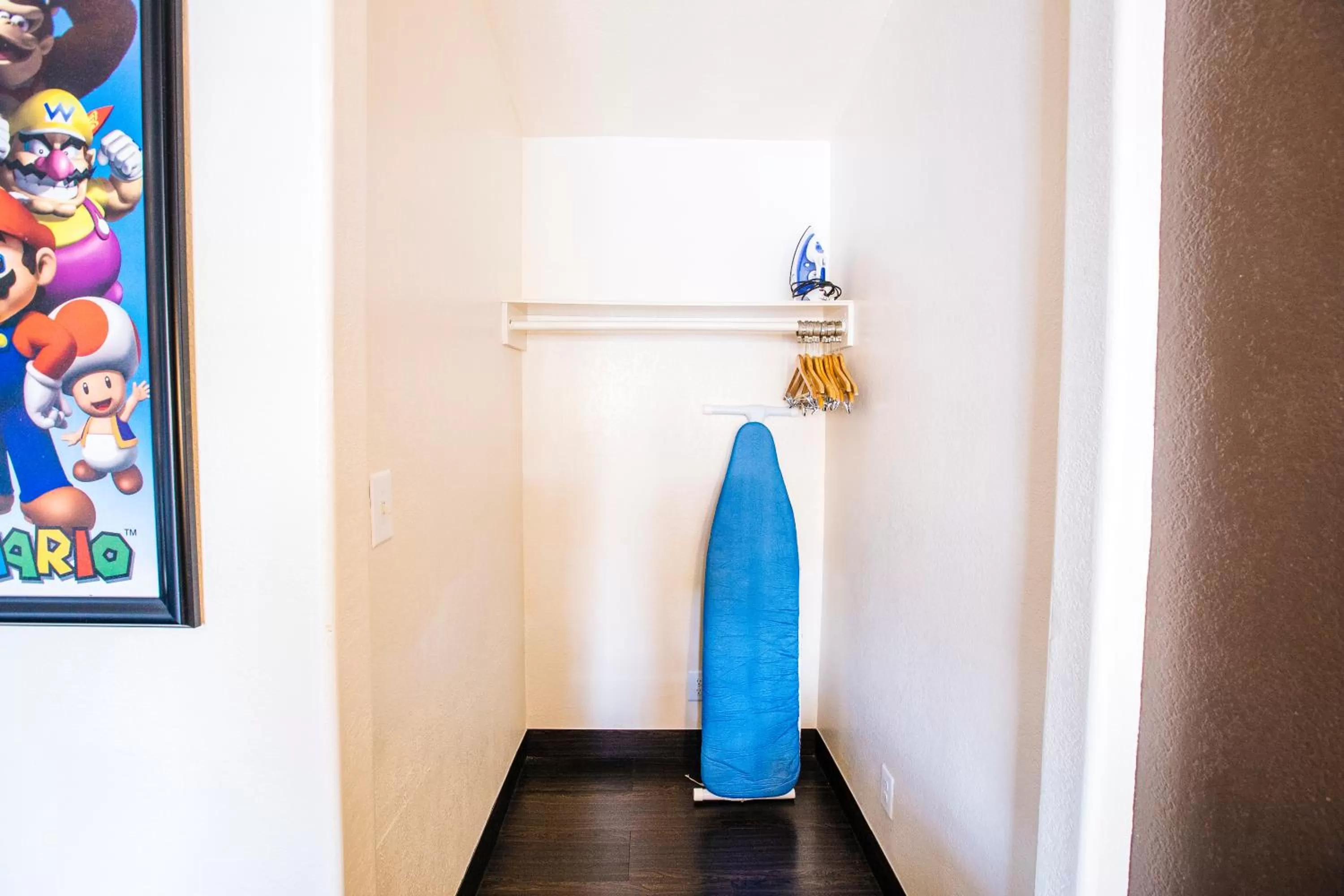 furniture in Anaheim Discovery Inn and Suites