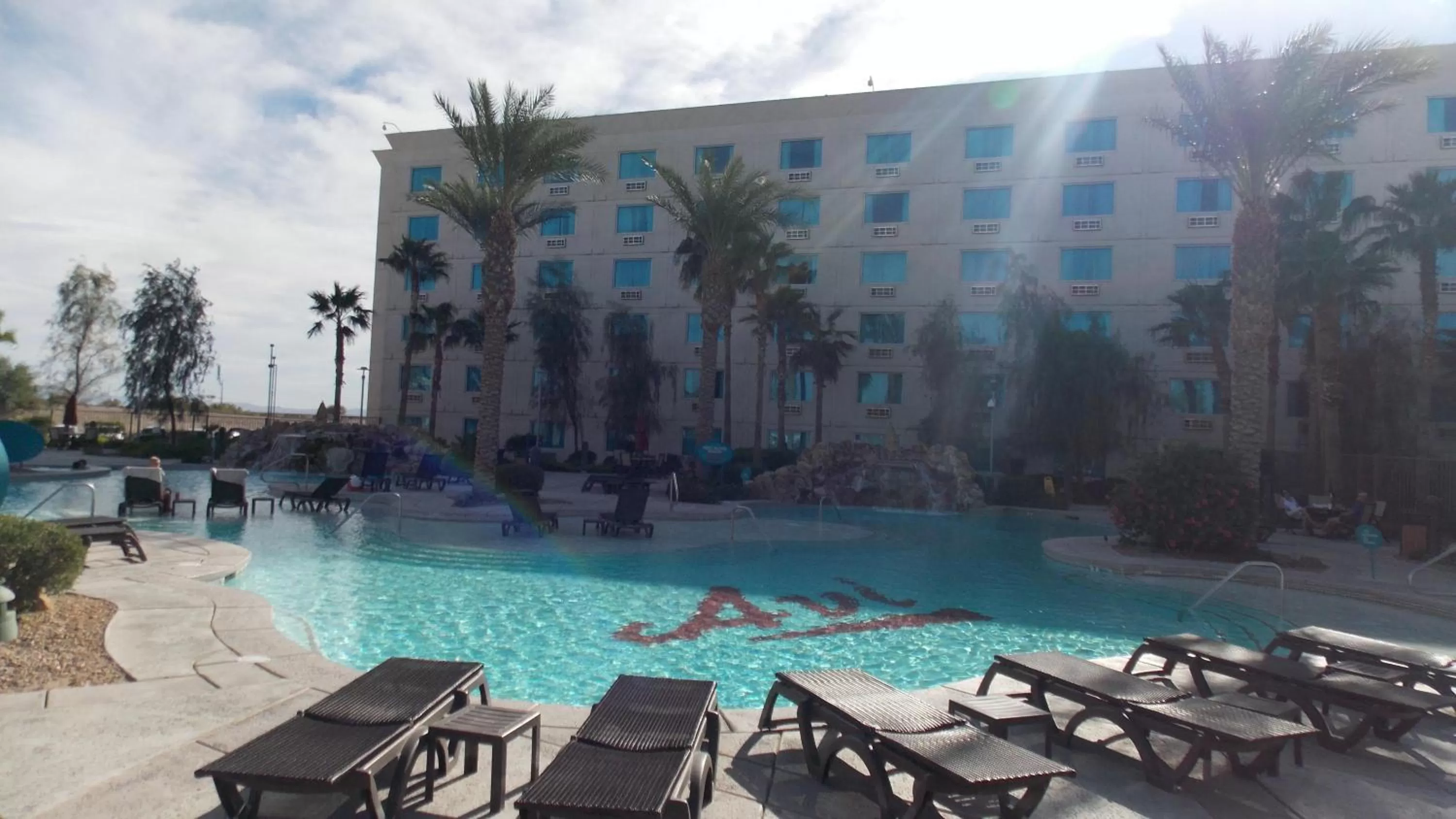 Swimming pool in Avi Resort & Casino