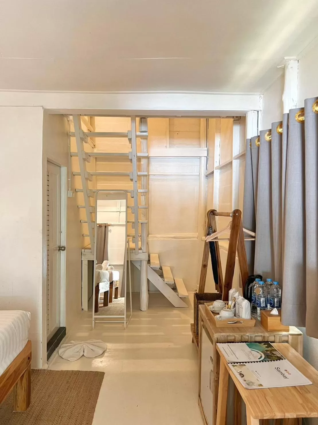 Photo of the whole room, Bed in Siam Bay Resort