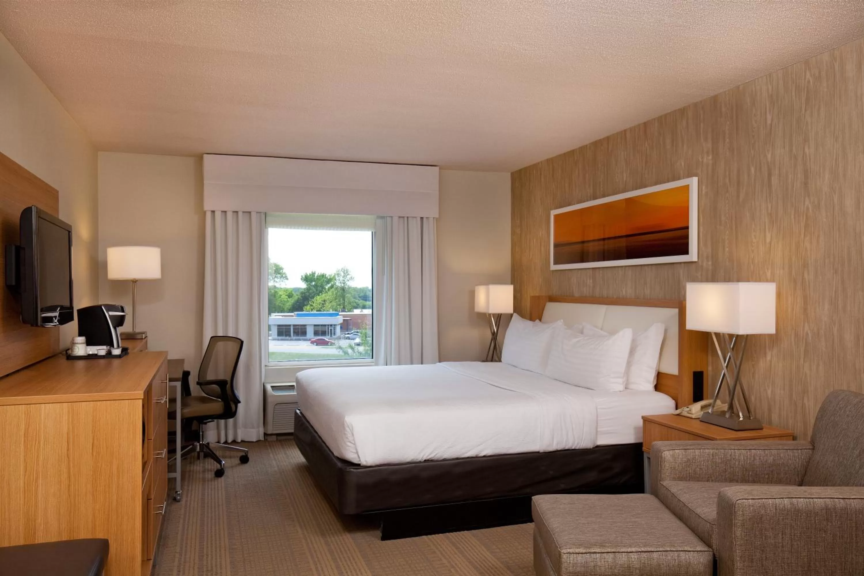Bed in Holiday Inn Little Rock-Presidential-Downtown by IHG