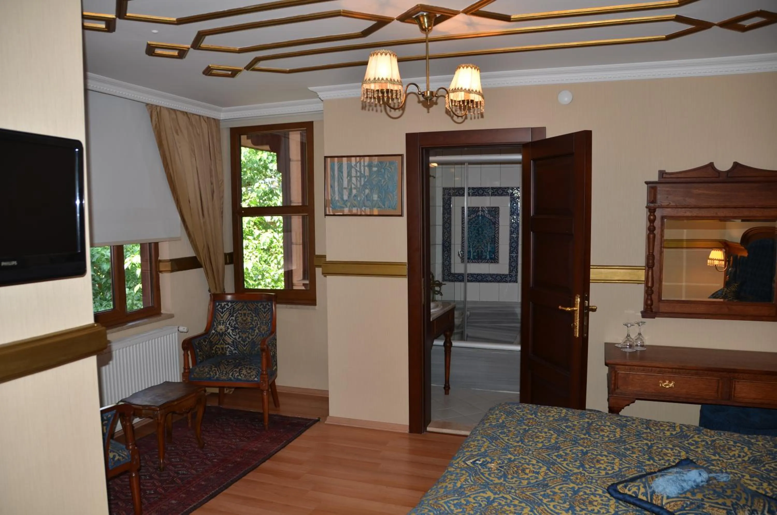 Photo of the whole room in Aruna Boutique Hotel