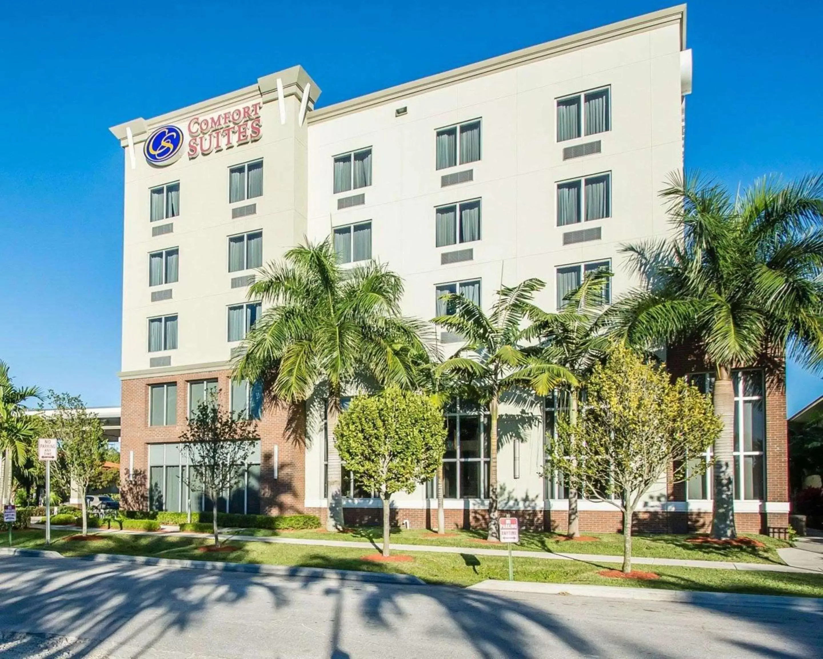 Comfort Suites Miami Airport North Comfort Suites Miami Airport North