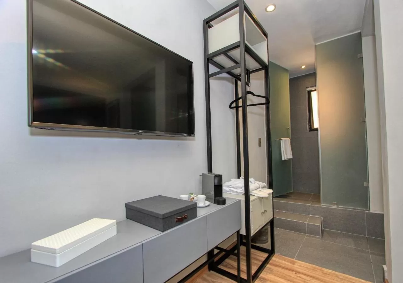 Coffee/tea facilities in Casa Florencia Hotel Boutique