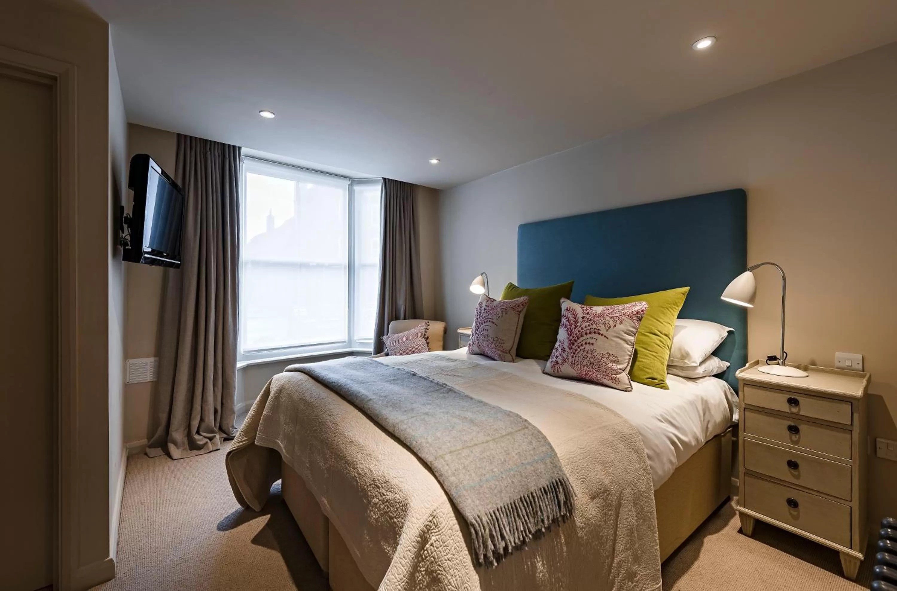 Bed in The Falstaff in Canterbury