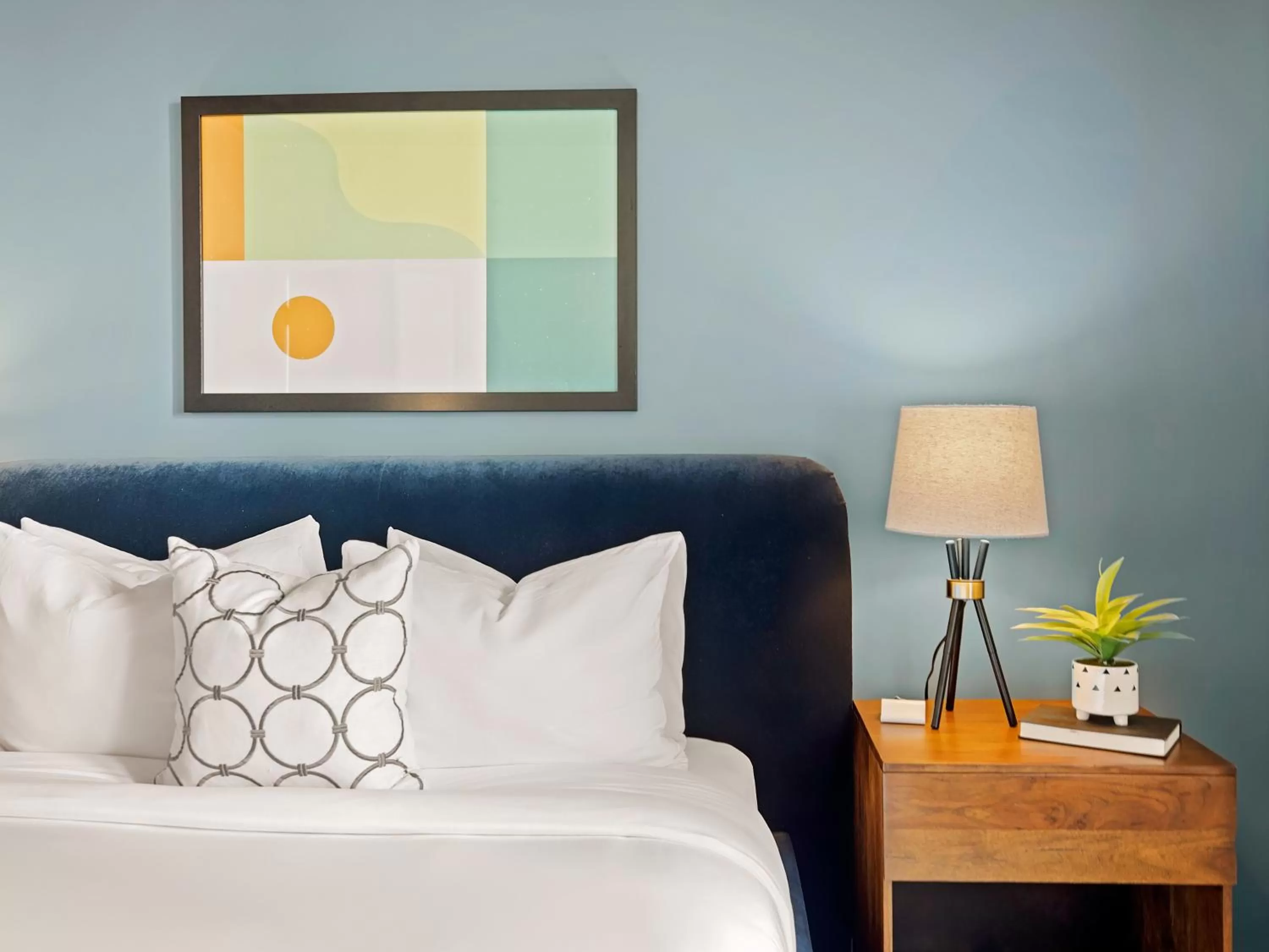 Decorative detail, Bed in Placemakr Premier SoBro