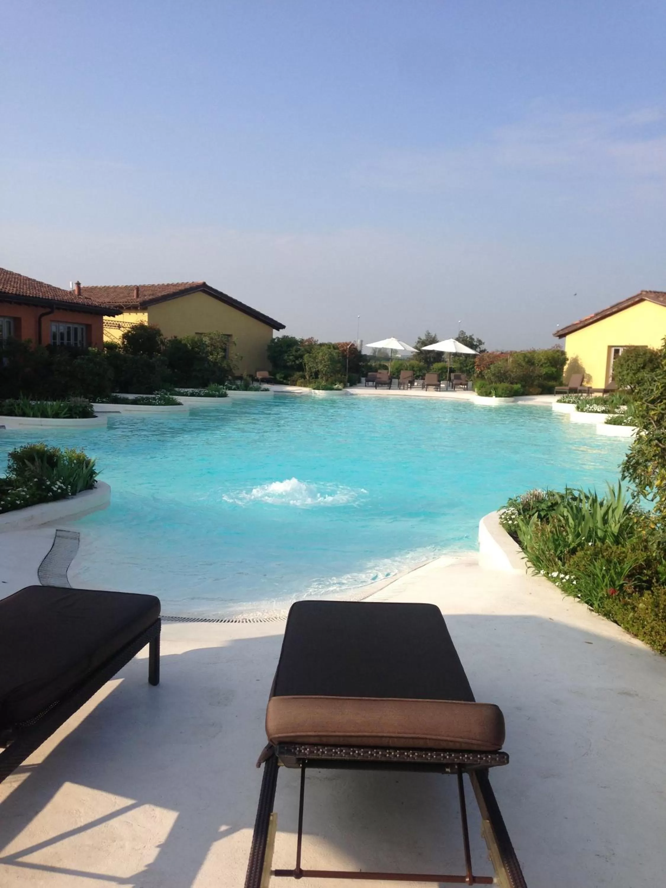 Swimming pool in Joia Hotel & Luxury Apartments RTA