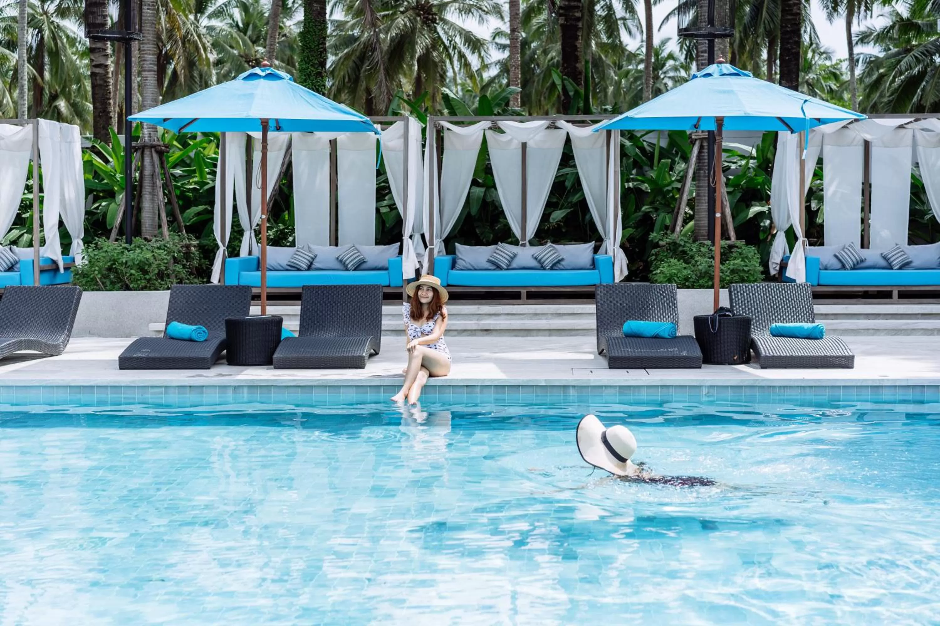 People in Grand Mercure Khao Lak Bangsak