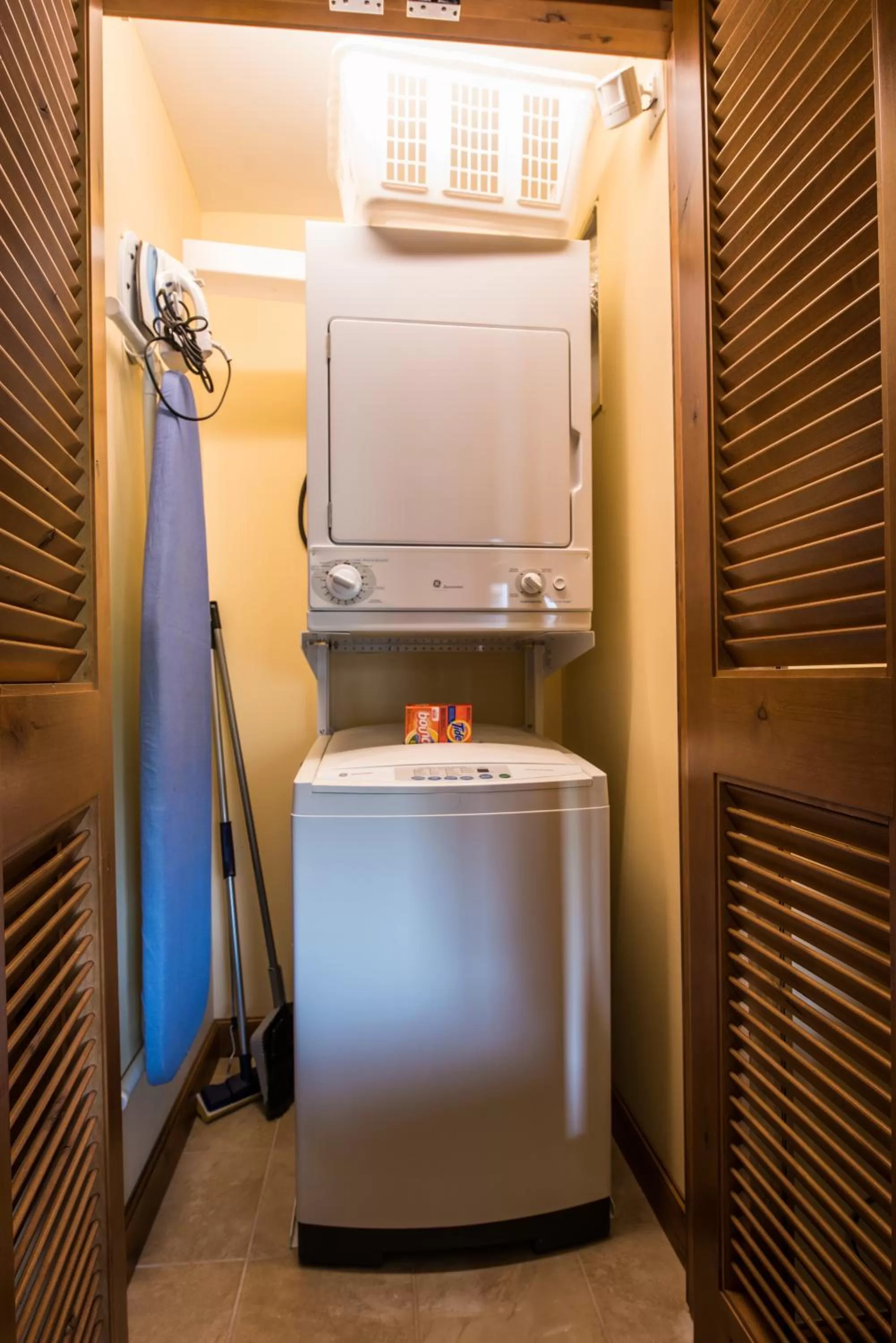 The Lodge at Mountaineer Square, A Vail Resorts Property