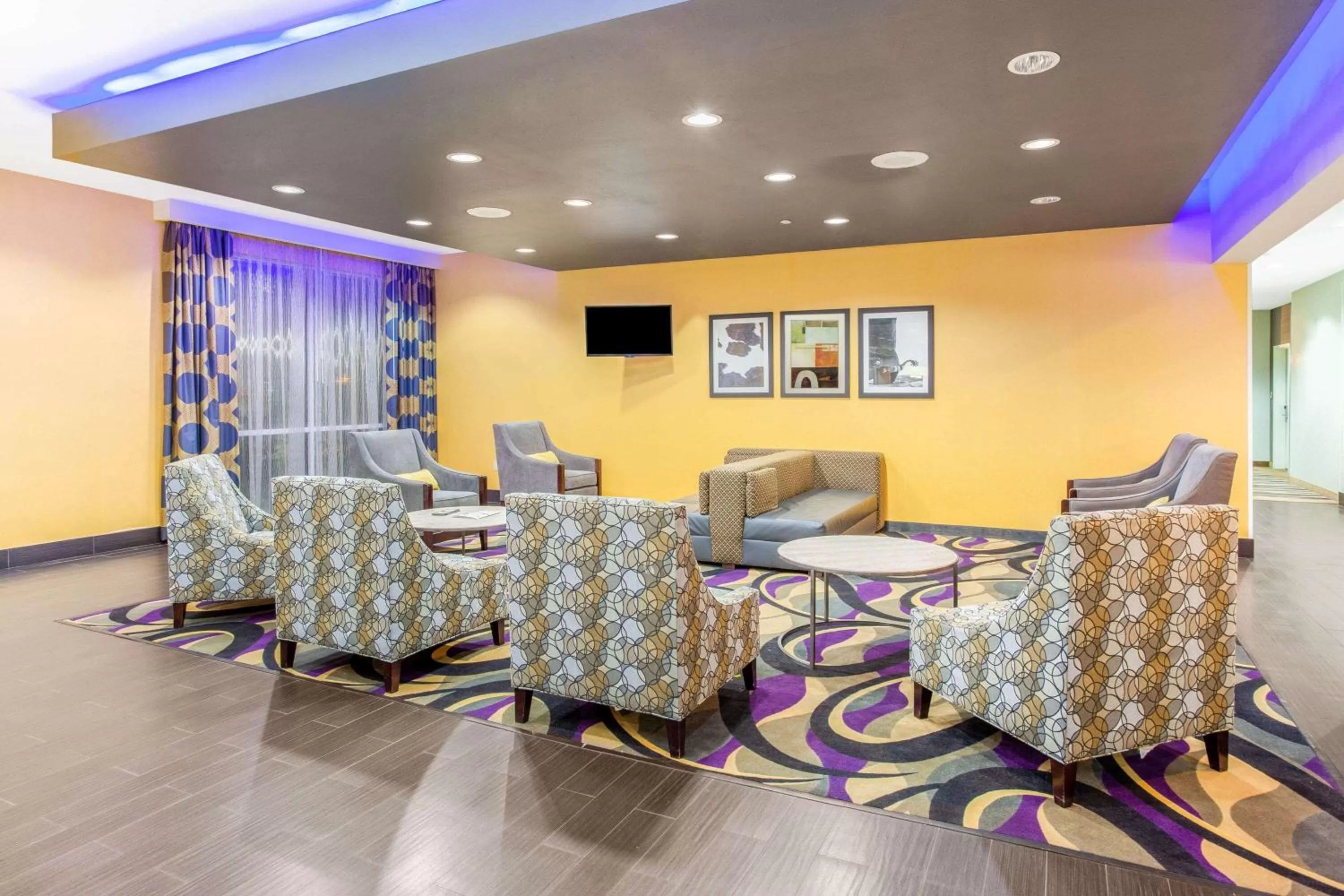 Lobby or reception in La Quinta by Wyndham Luling