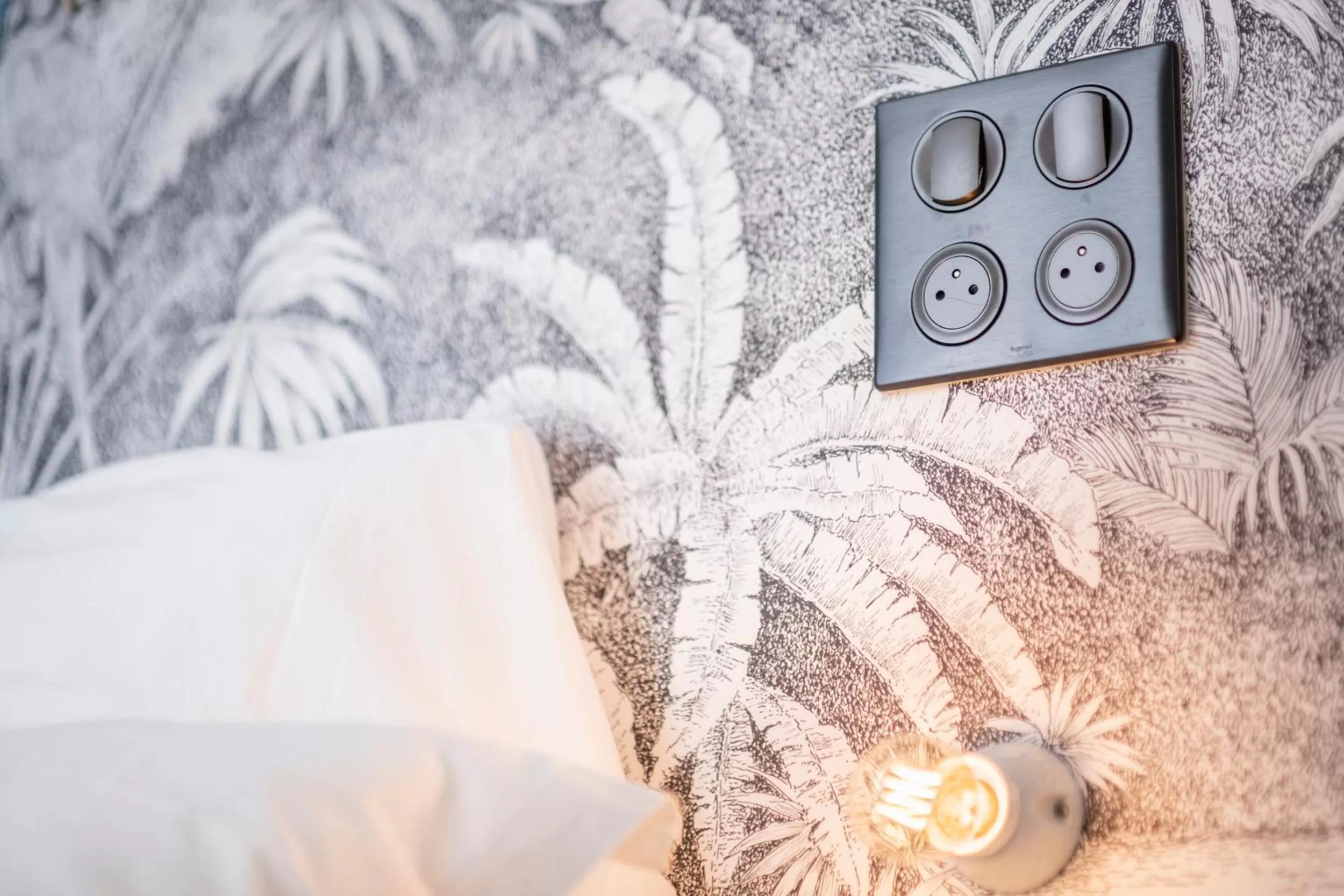 Decorative detail, Bed in Monsieur Miot Concept Hotel - Bastia centre