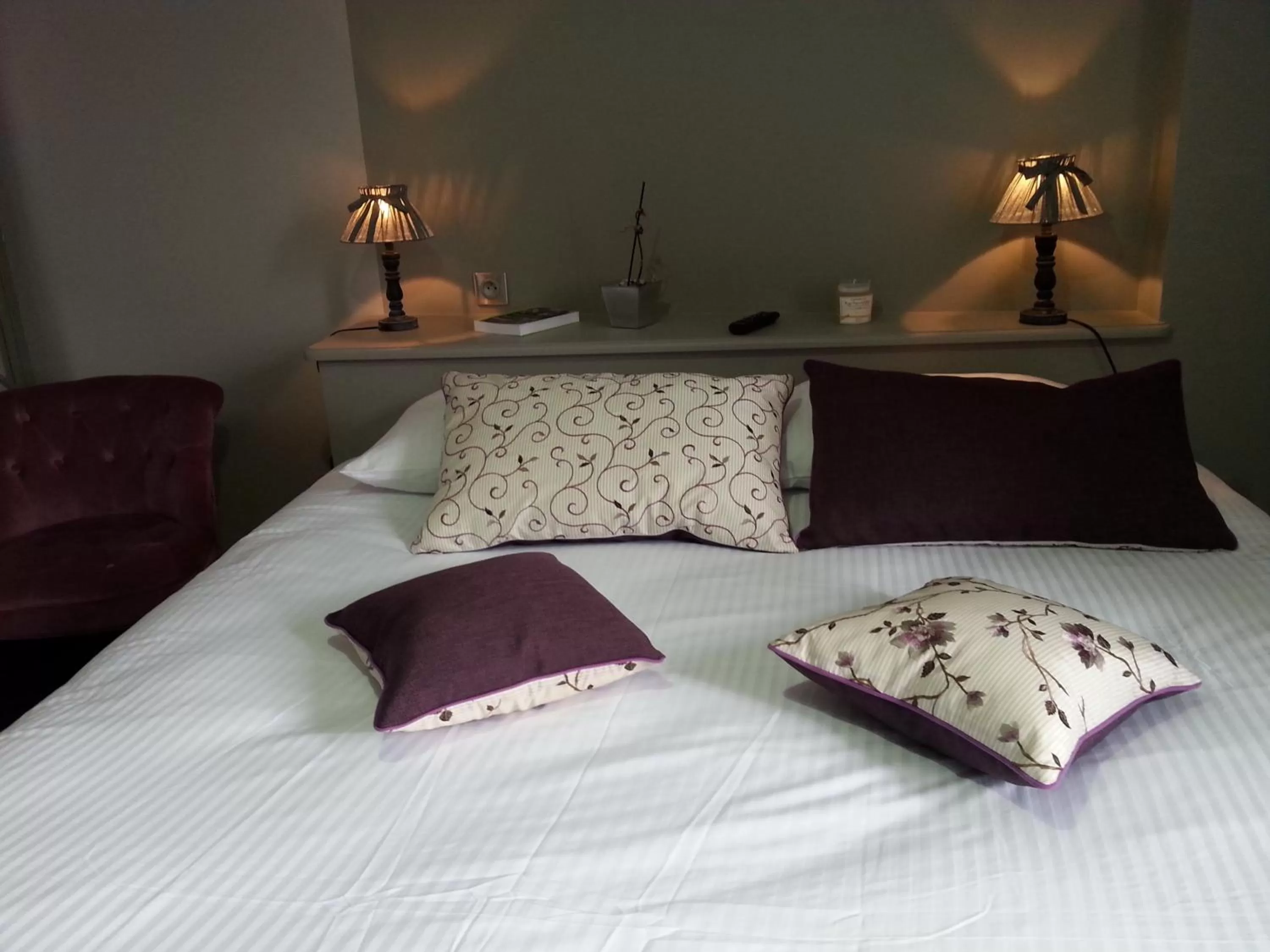 Bed in La Maison d'Adelaïde