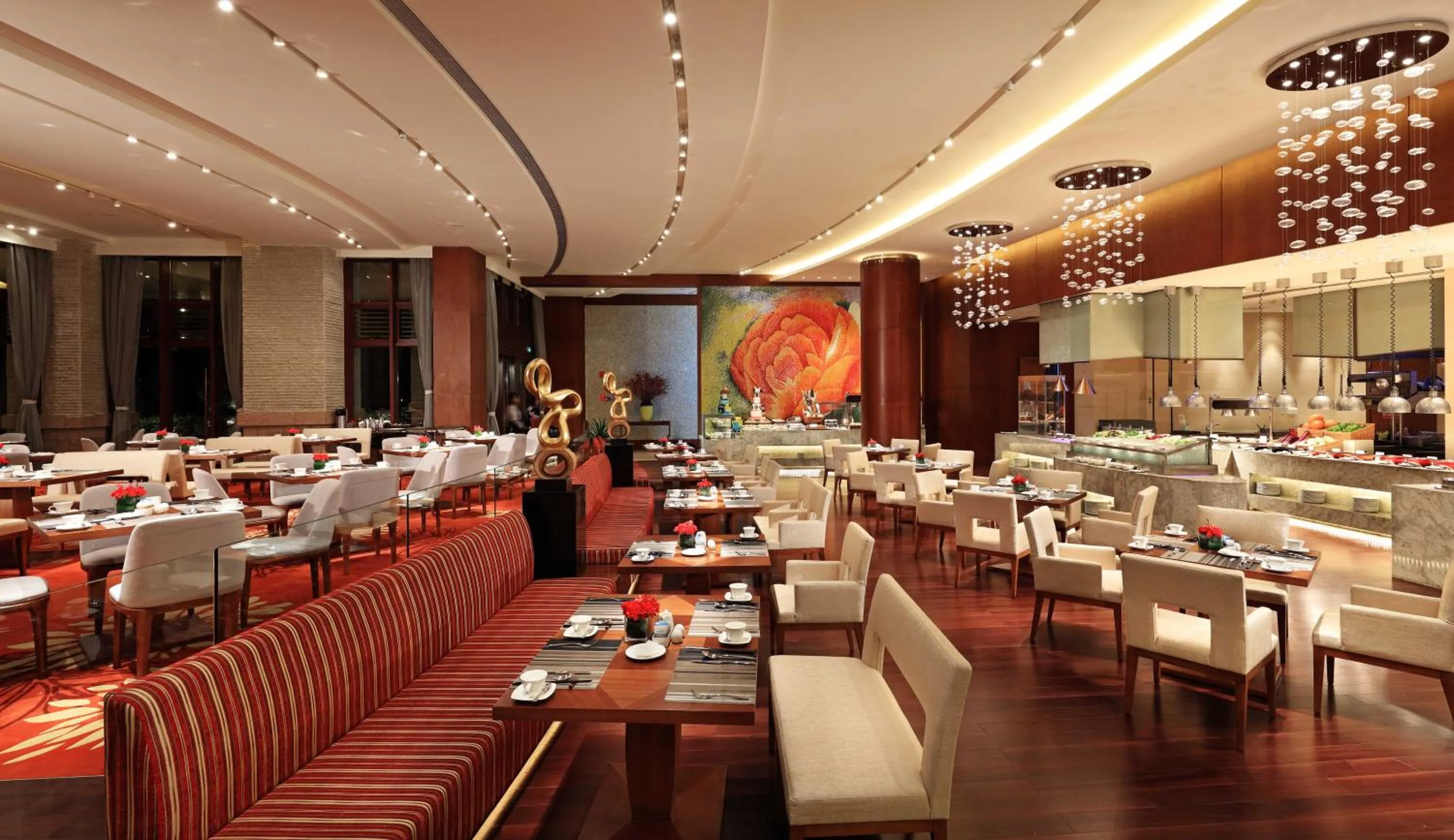 Restaurant/places to eat in HUALUXE Hotels & Resorts Kunming