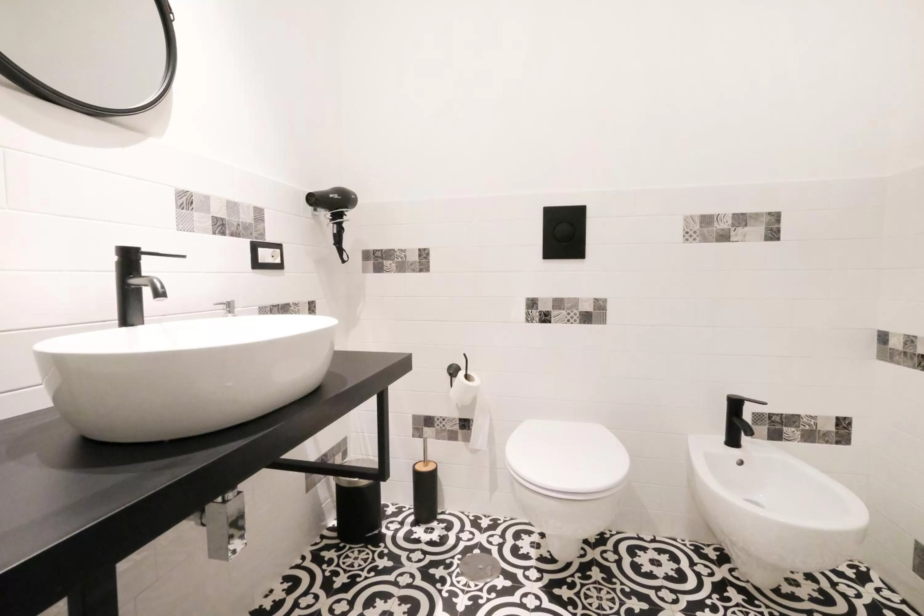 Bathroom in LH51 Rooms