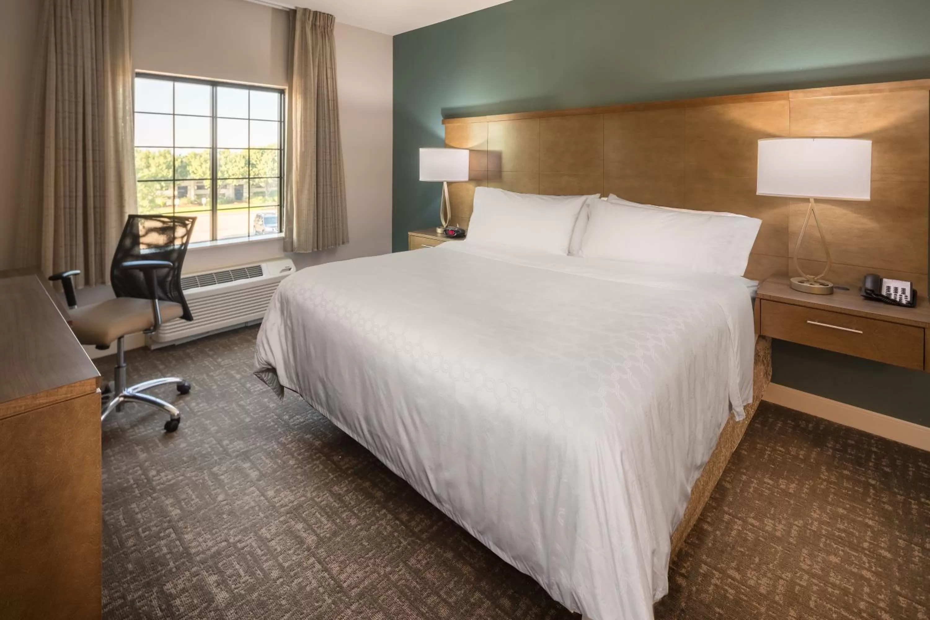 Photo of the whole room, Bed in Staybridge Suites - Lake Jackson by IHG