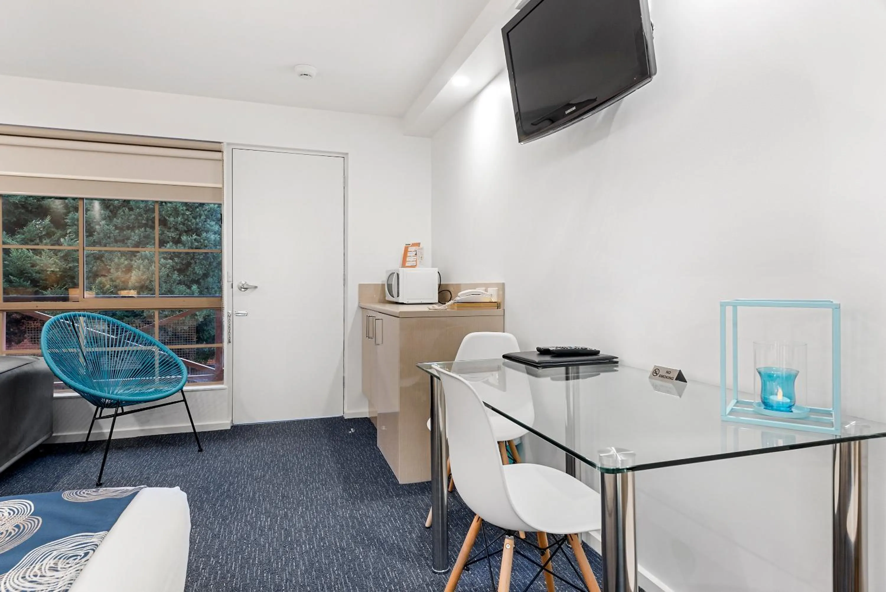 Photo of the whole room in Bay City (Geelong) Motel