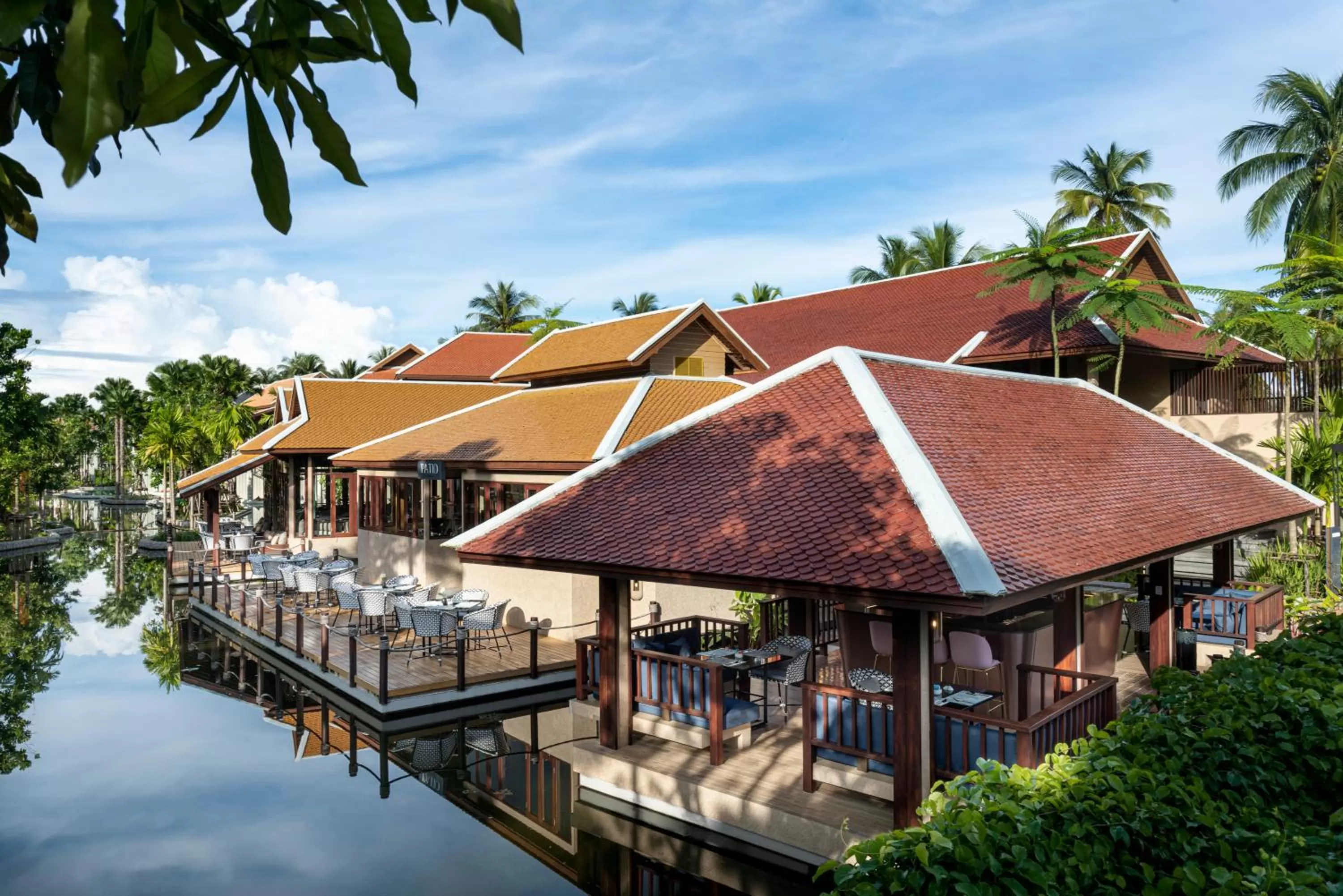 Restaurant/places to eat in Grand Mercure Khao Lak Bangsak