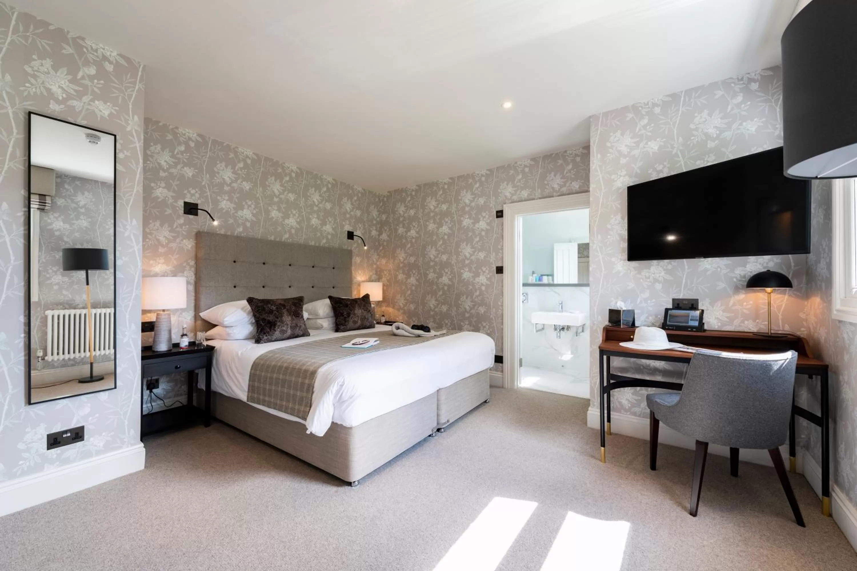 Bed in Carbis Bay and Spa Hotel