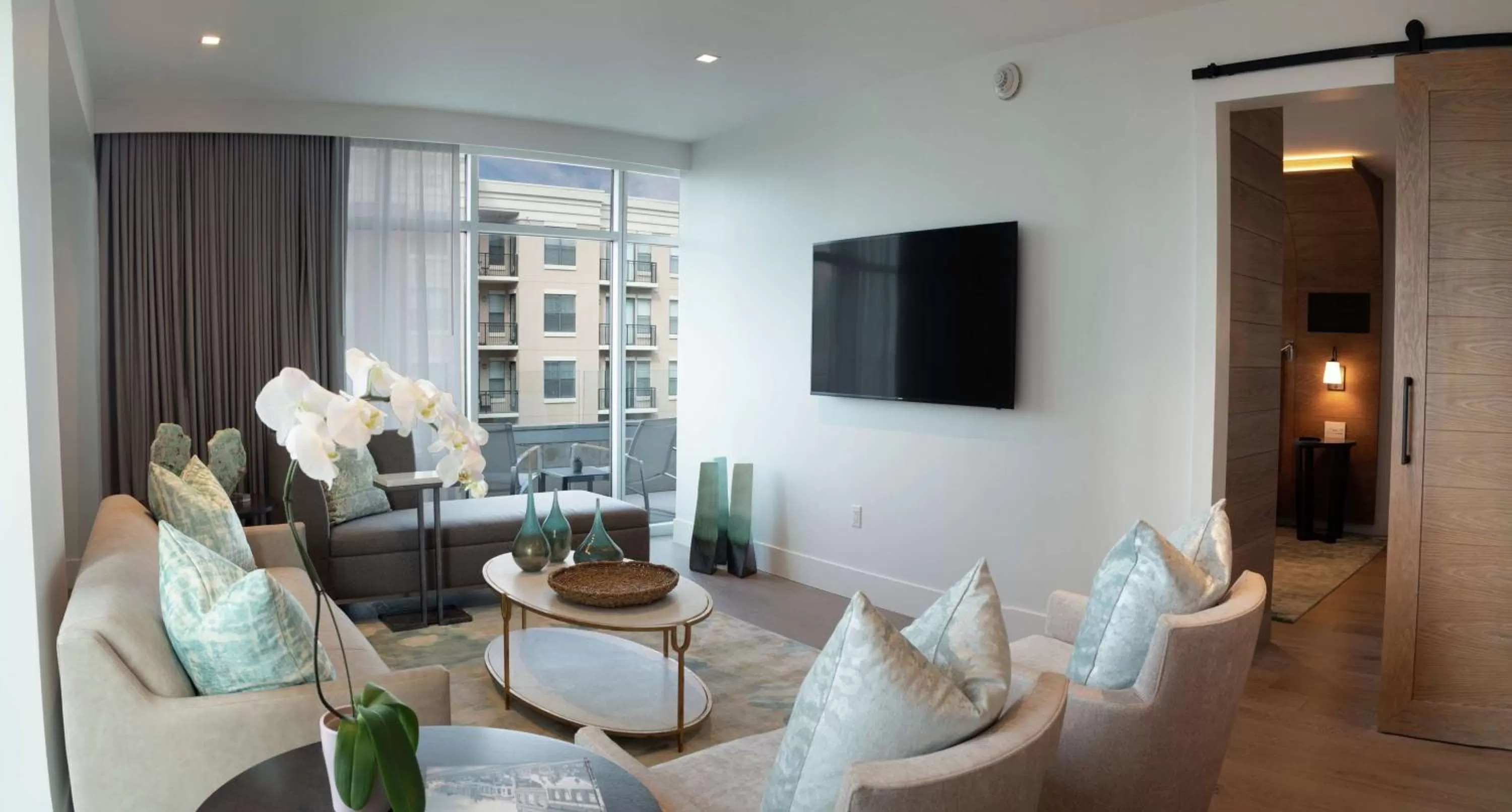 Living room in Canopy By Hilton Dallas Uptown