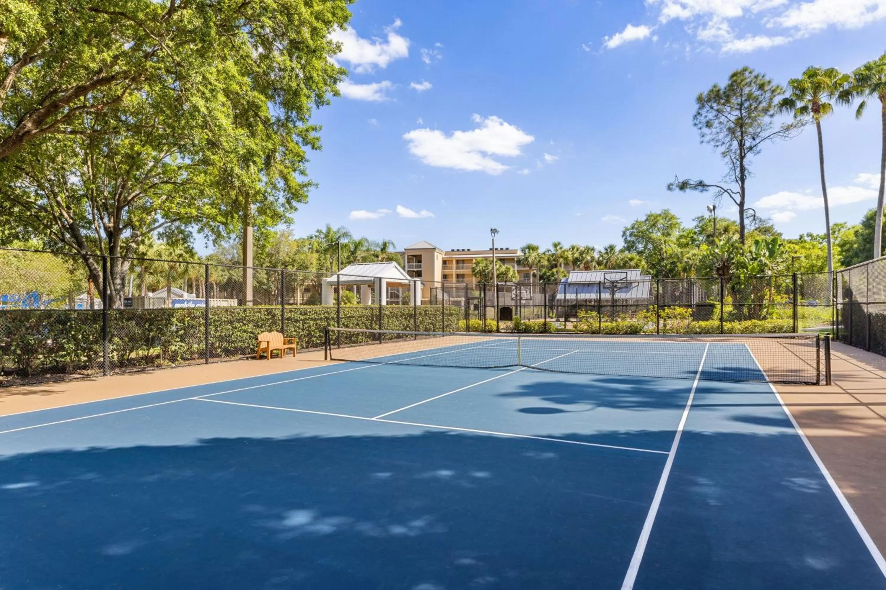 Tennis court in Marriott's Royal Palms