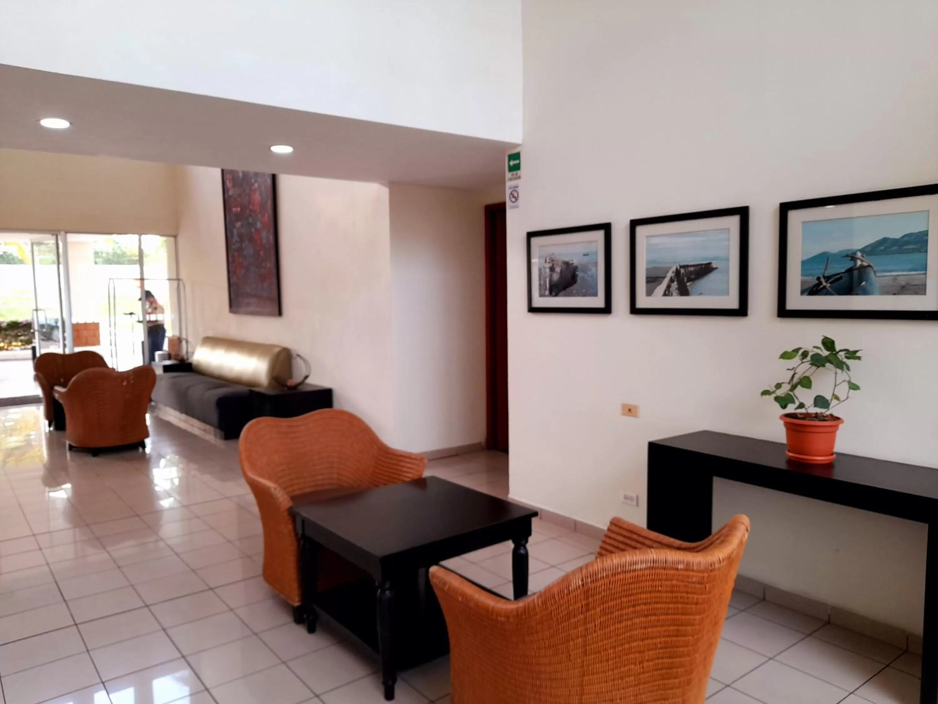Lobby or reception in Comfort Inn Real La Union