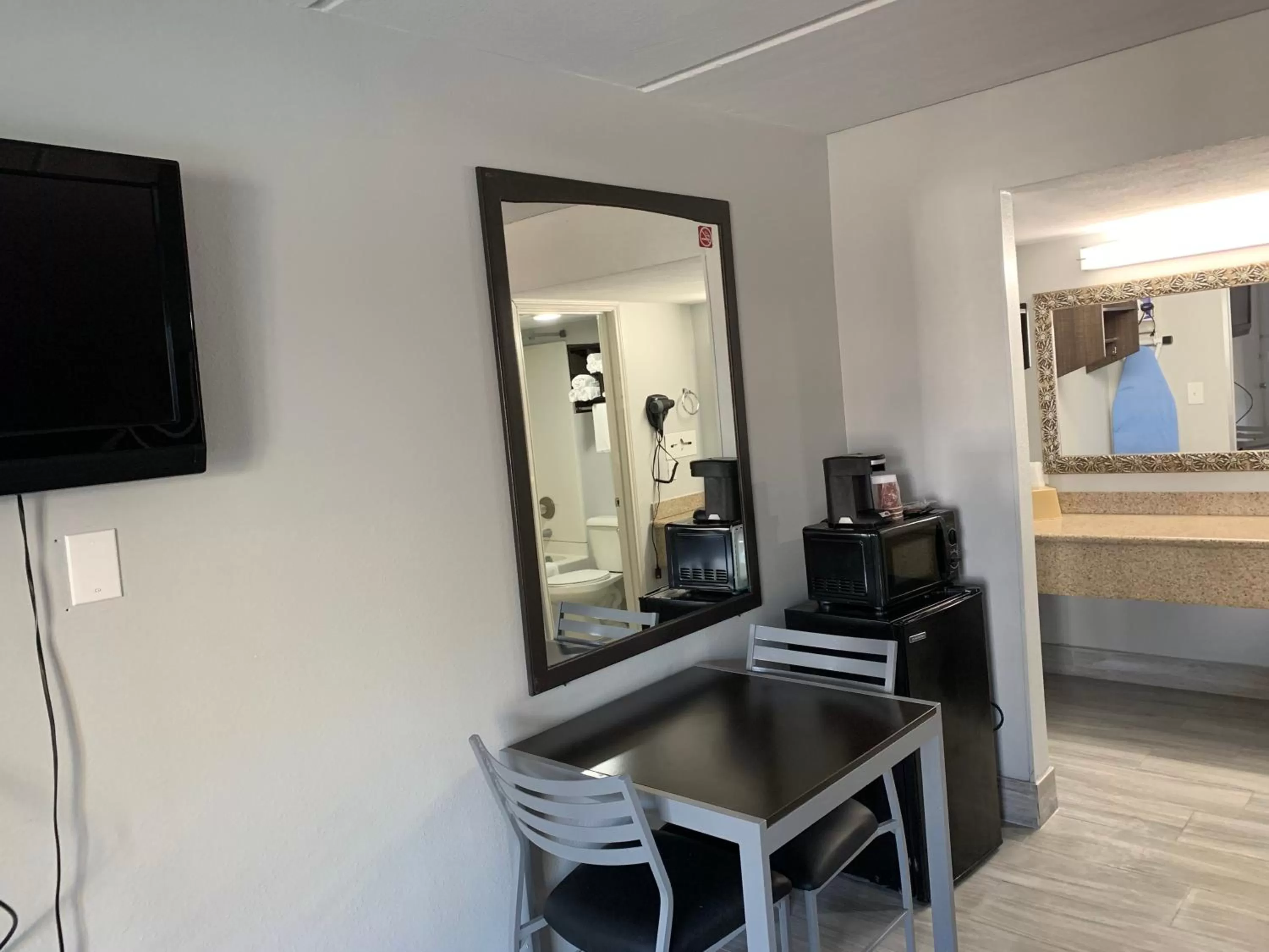 Coffee/tea facilities in South Padre Island Lodge