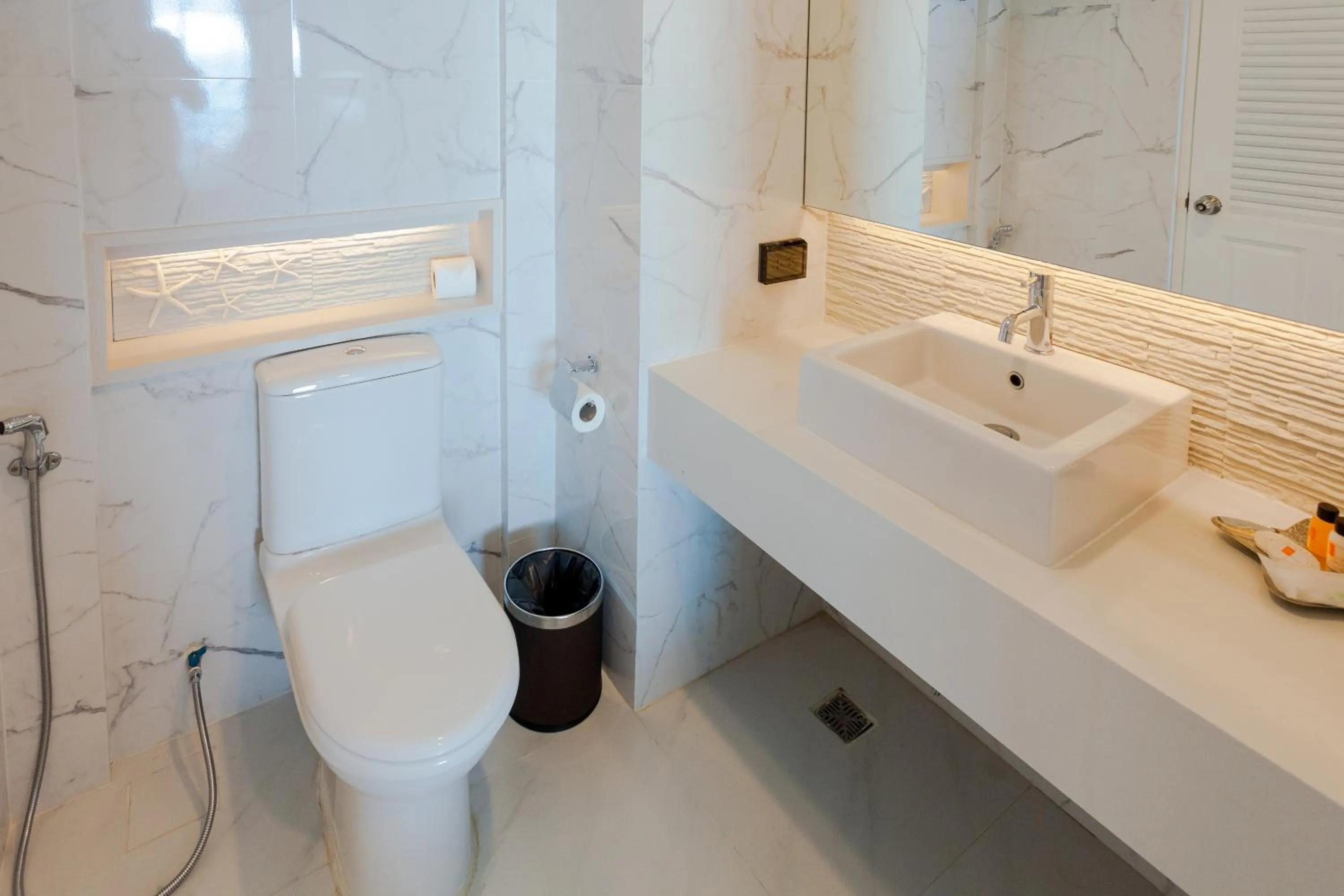 Bathroom in Seaside Jomtien Beach Pattaya