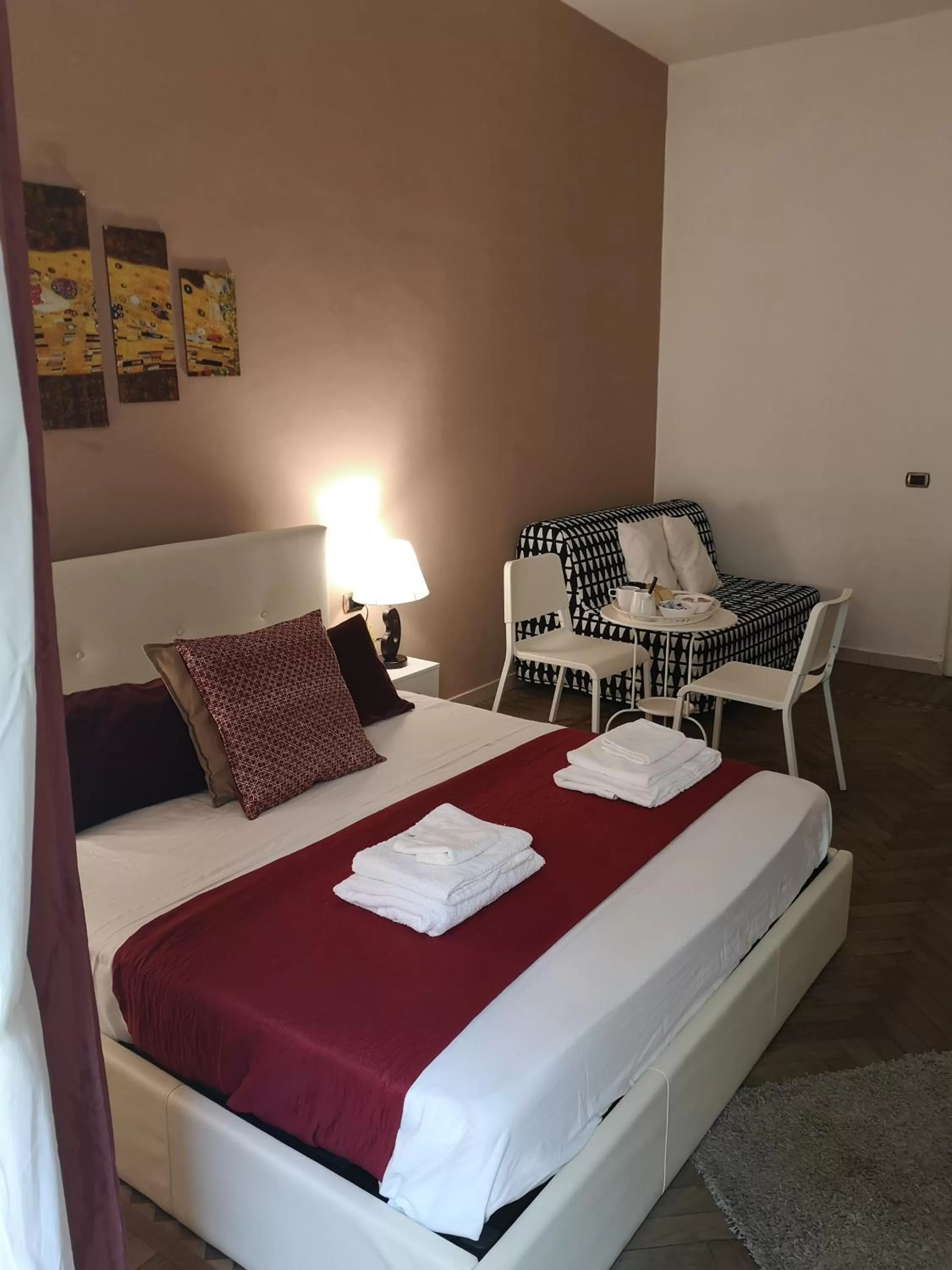 Bed in Domus Luigi Leone II