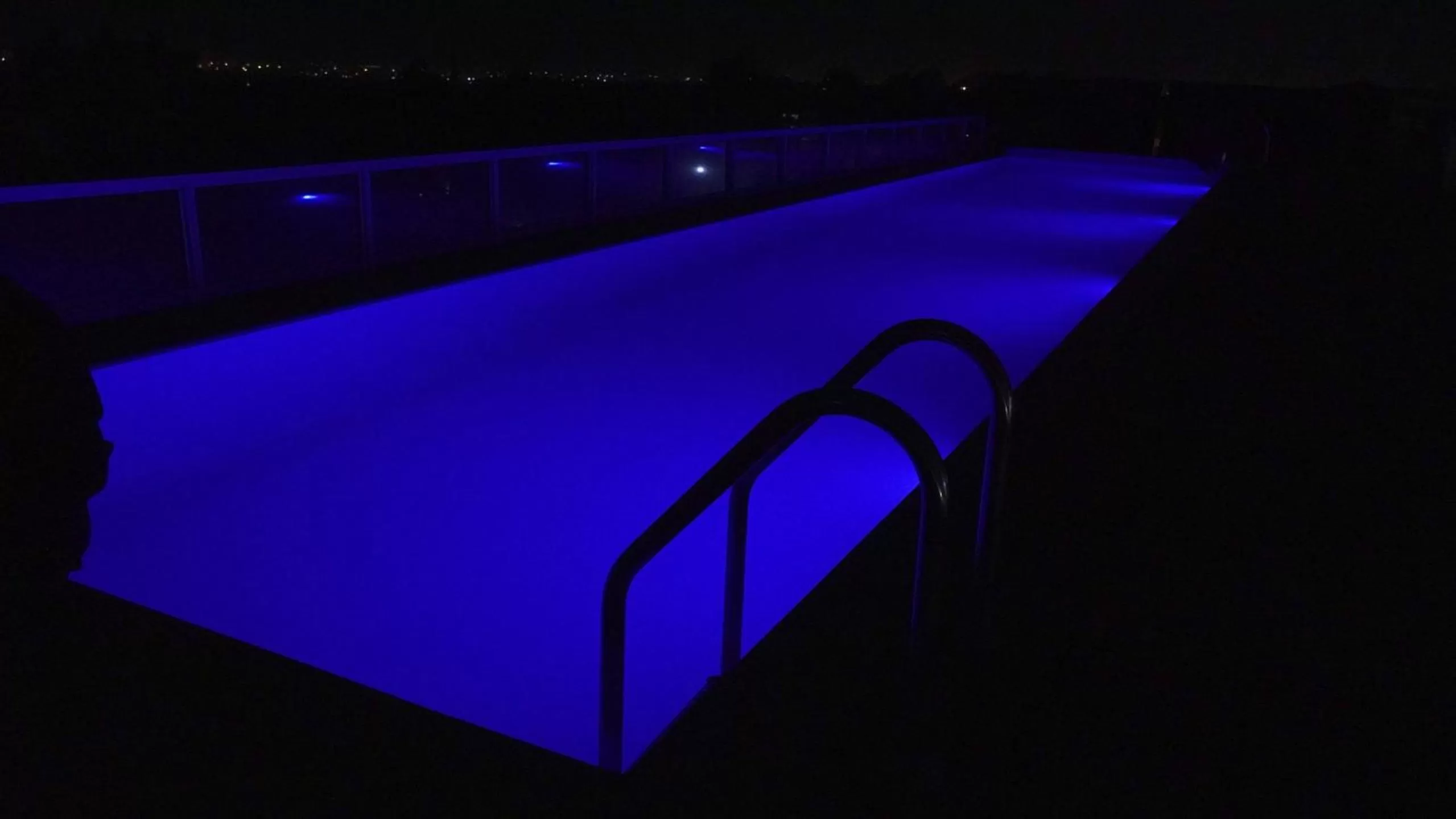 Swimming Pool in Entire seviced apartment